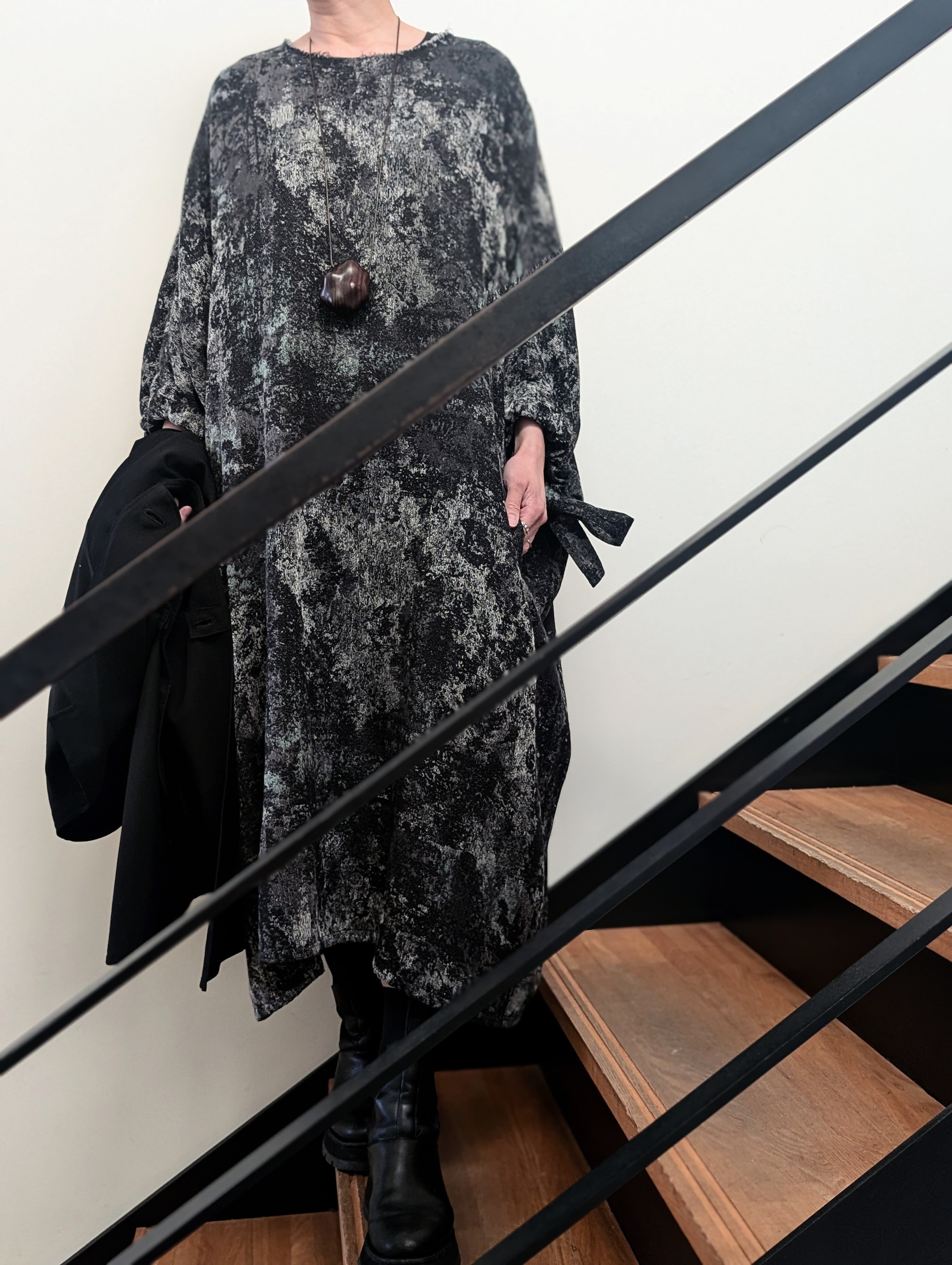 Y's RUG PATTERN JACQUARD SLEEVE ROUNDNECK DRESS