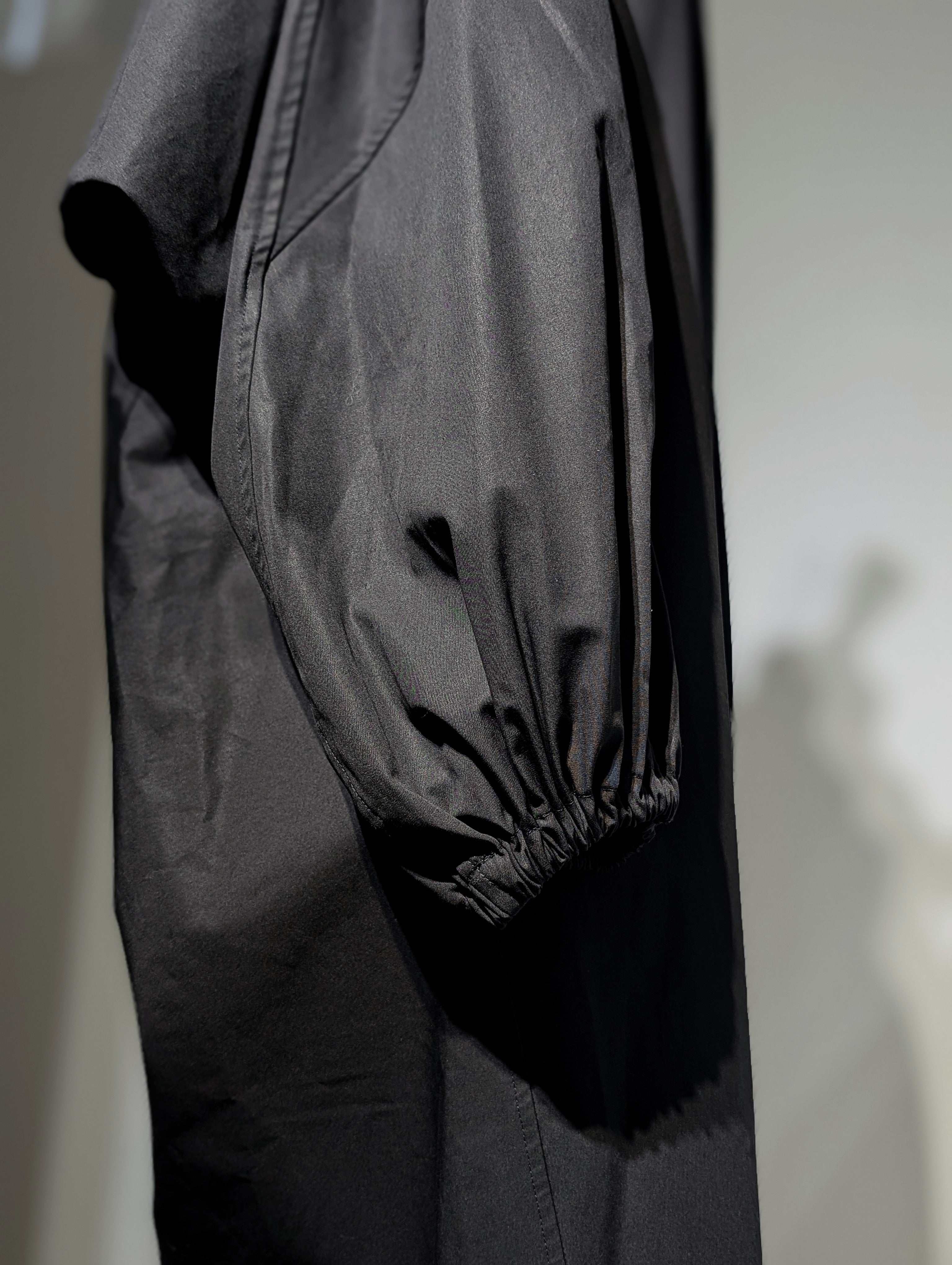 AEHRR 【Draping Darts Sleeve Shirt OP】