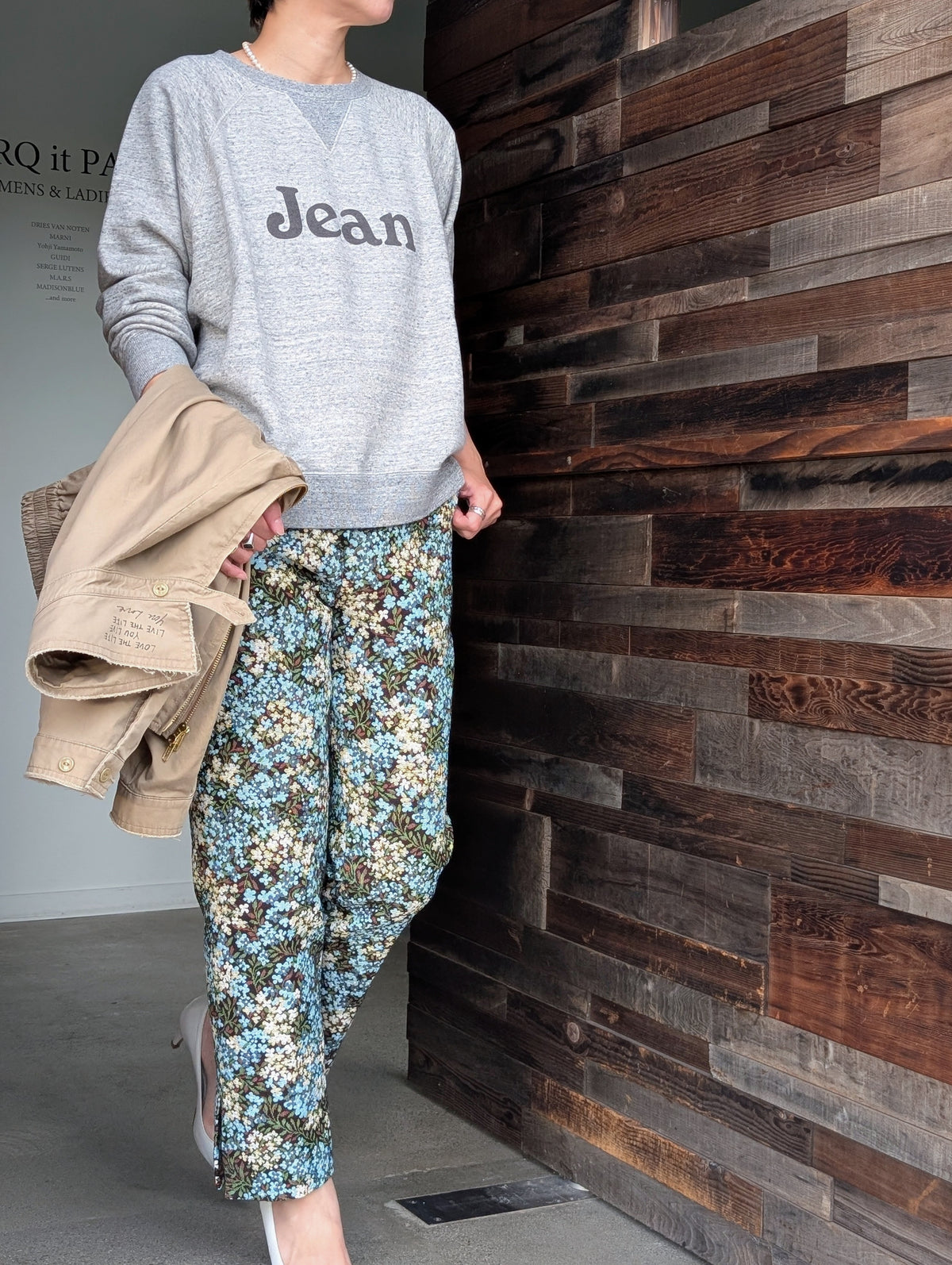 MADISONBLUE JEAN CREW NECK SWEAT