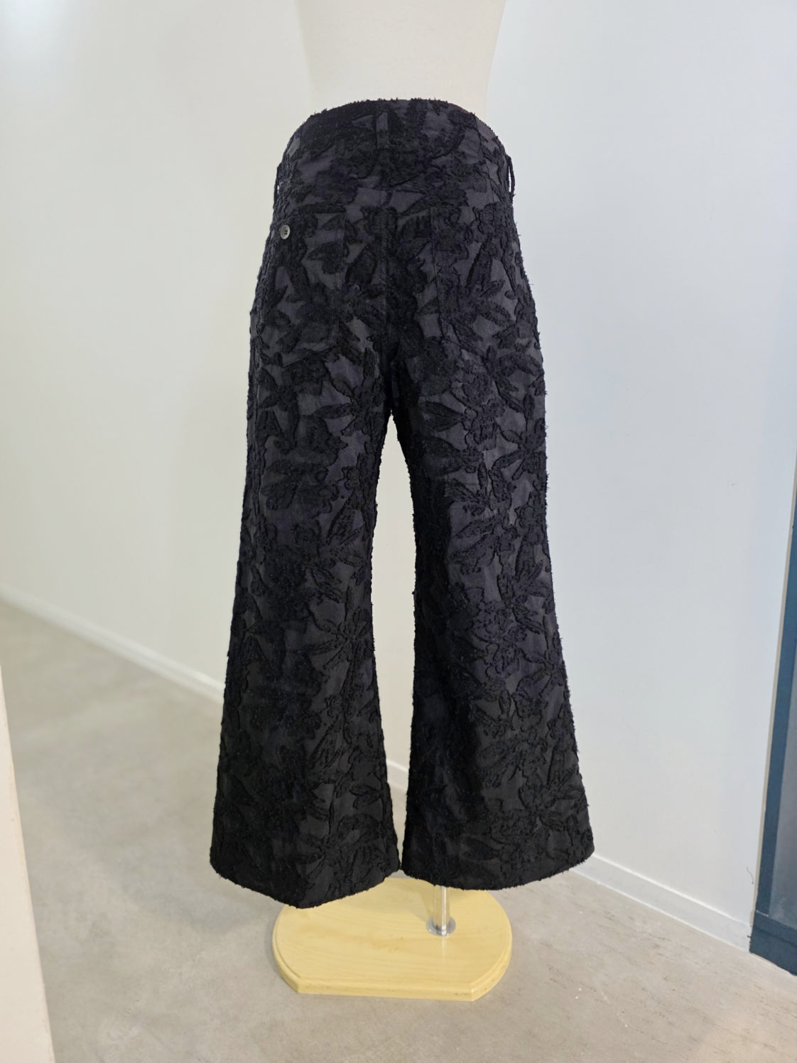 TANAKA ST-251-BF EASY PANTS (BLACK FLOWER)