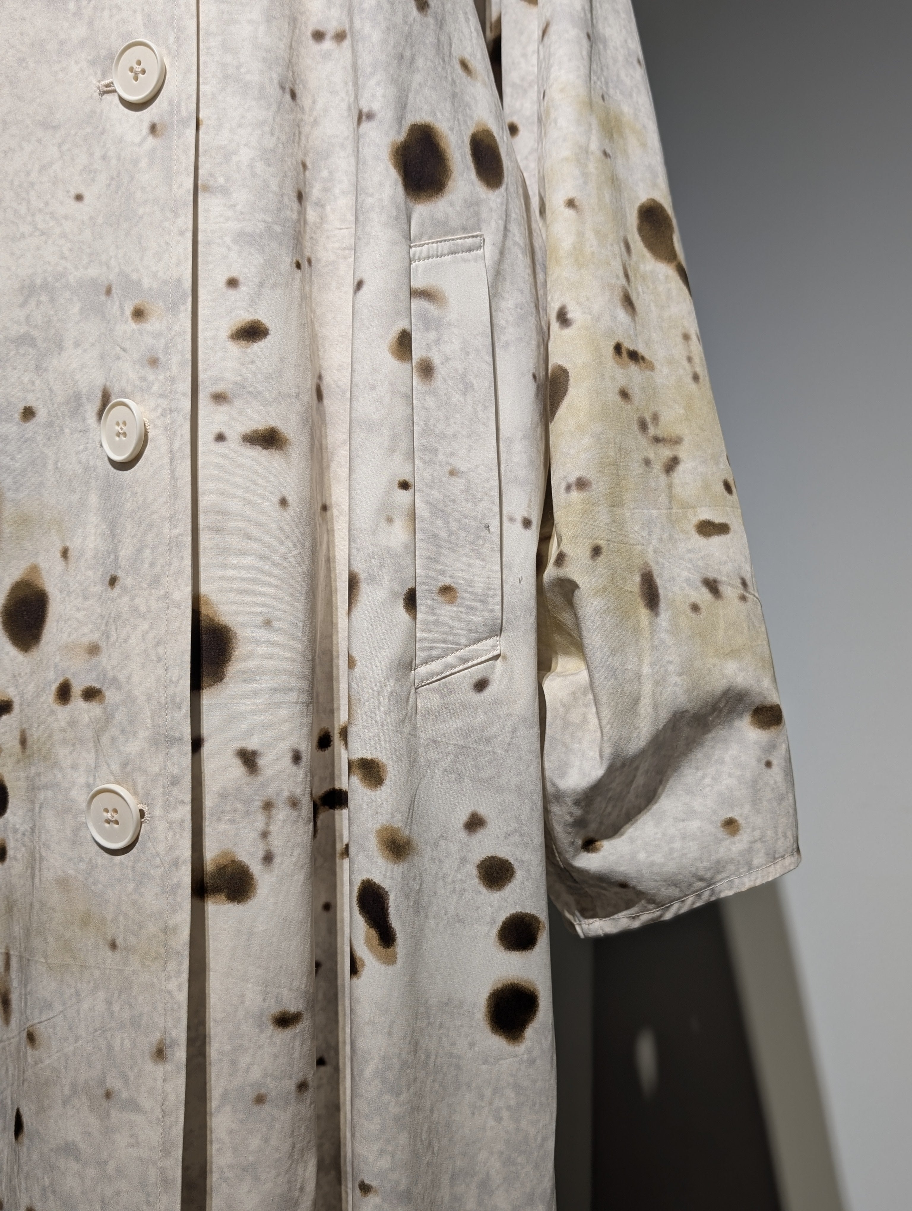 AEHRR 【Draping Yoke Raglan Sleeve Print Over Coat】