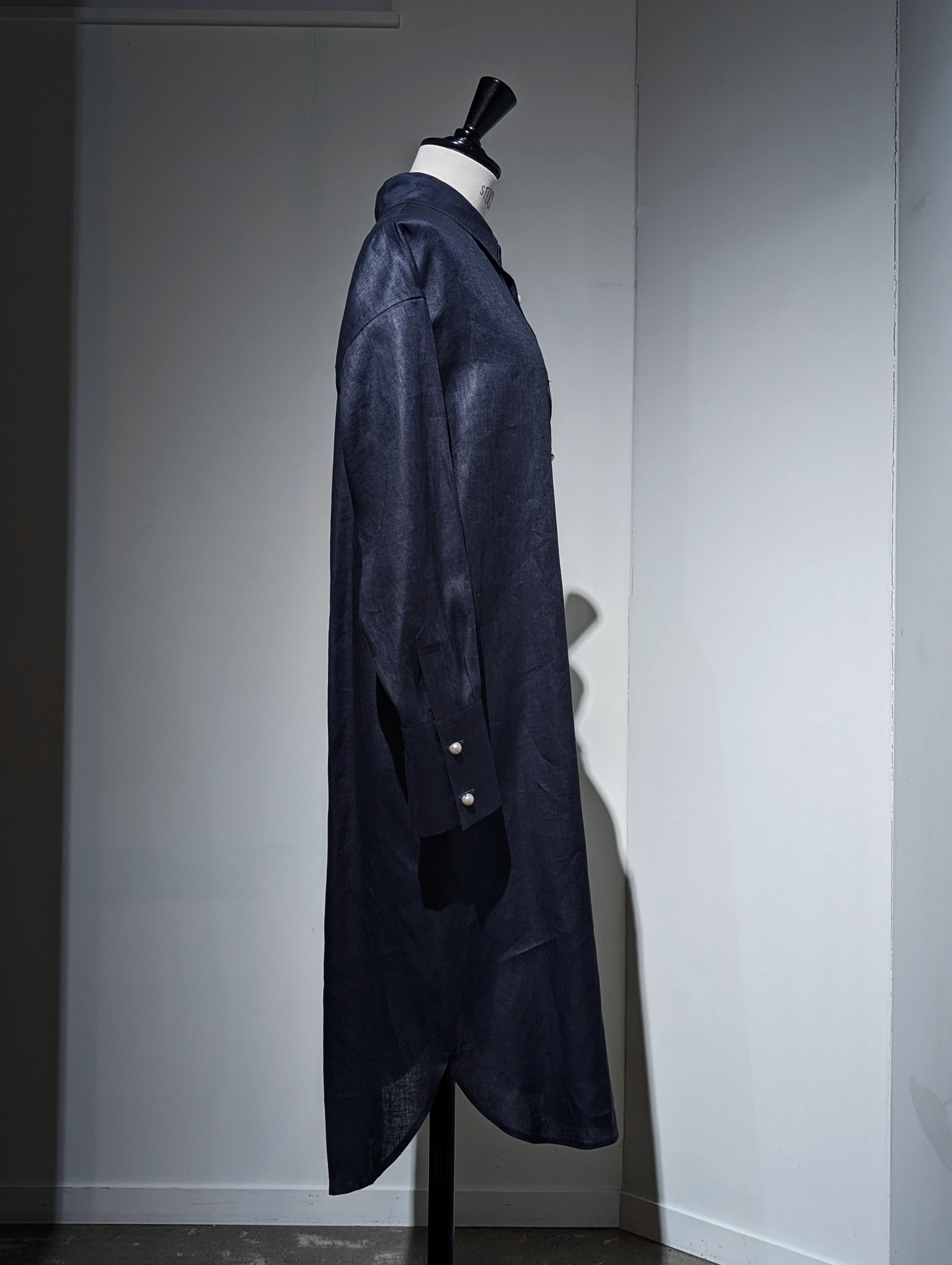 MADISONBLUE OVERSIZE SPLIT TUCK LINEN OP