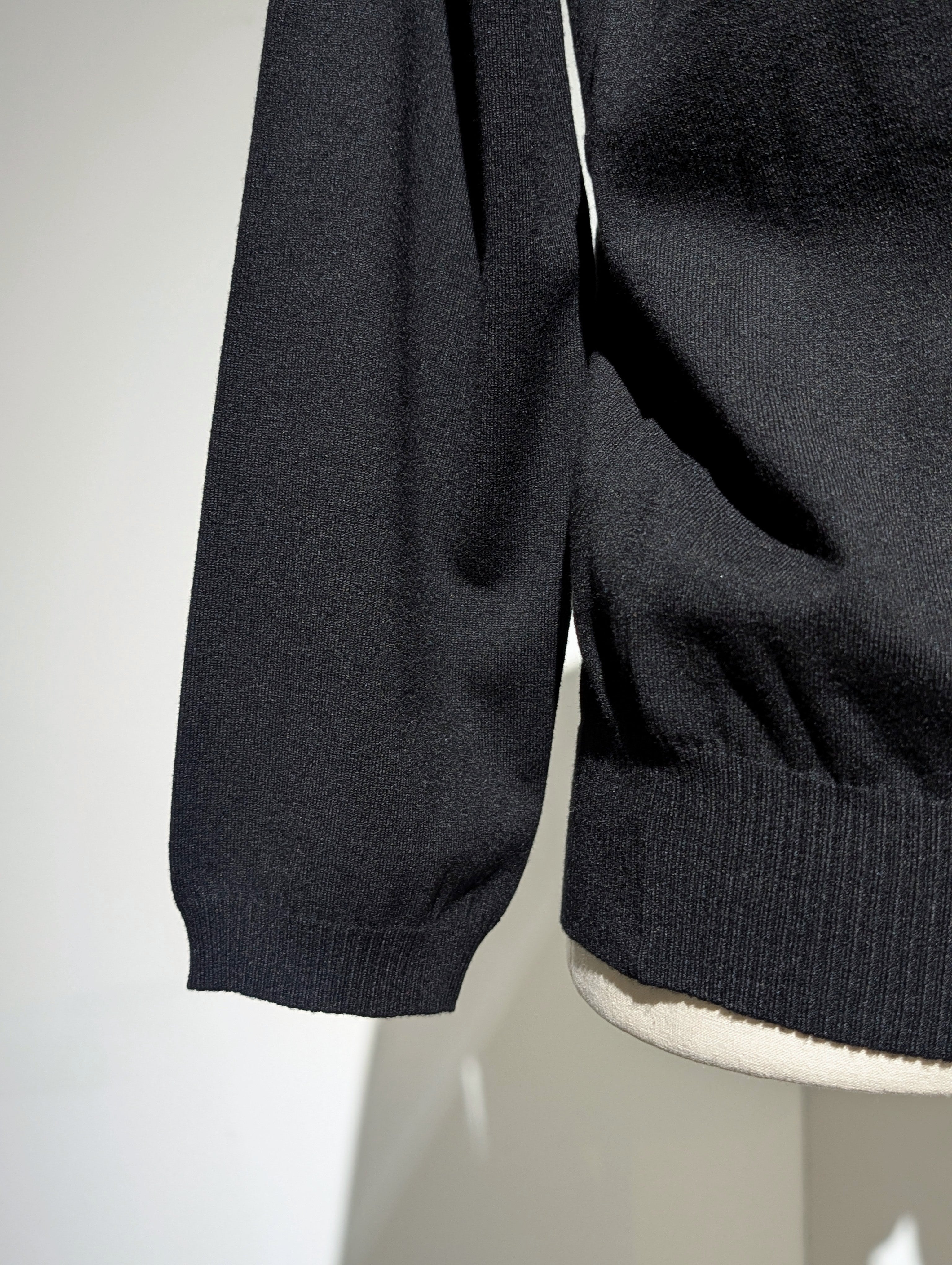 MADISONBLUE HELLO CREWNECK PO