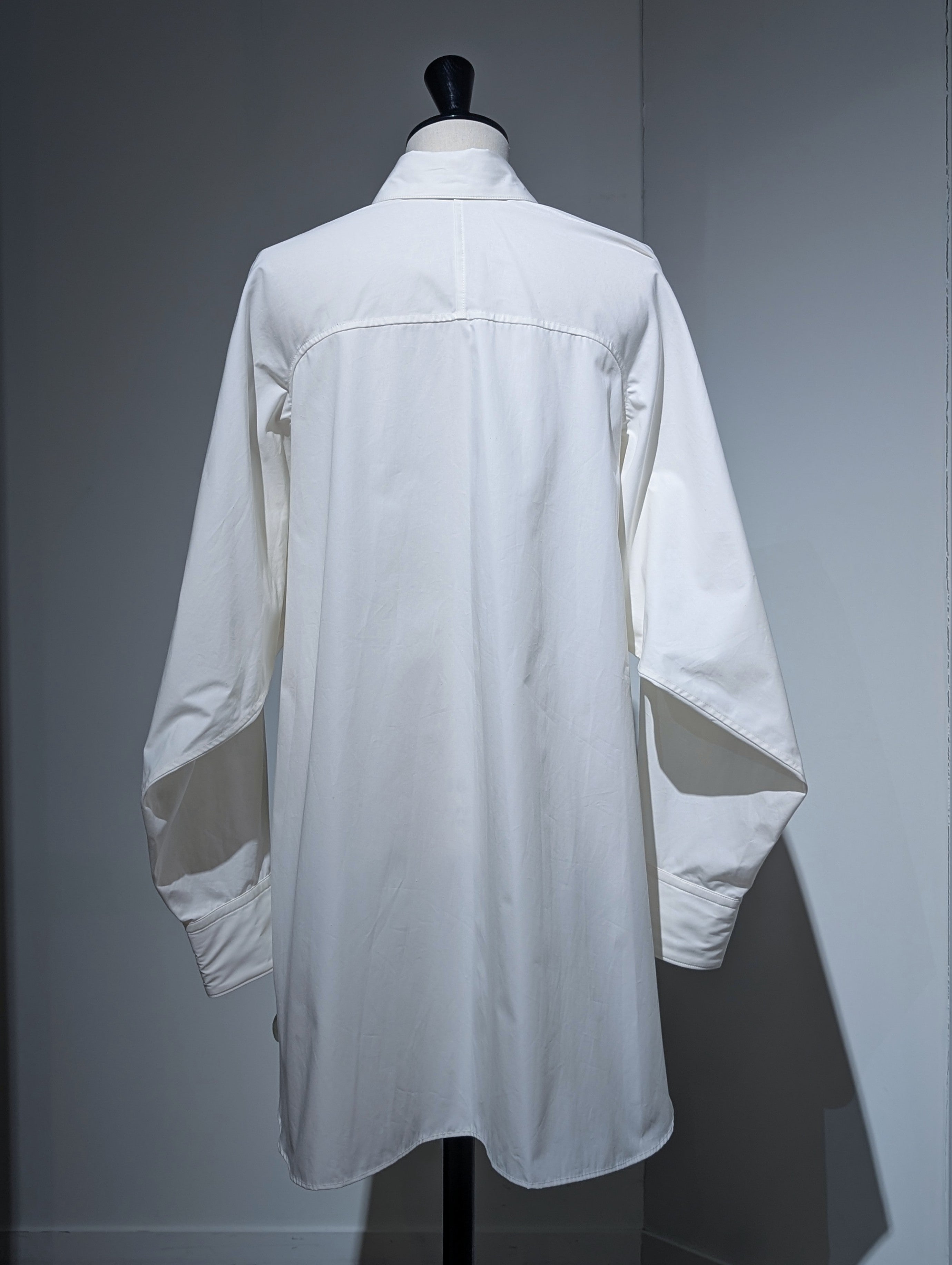 AEHRR 【Draping Yoke Raglan Sleeve Shirt】