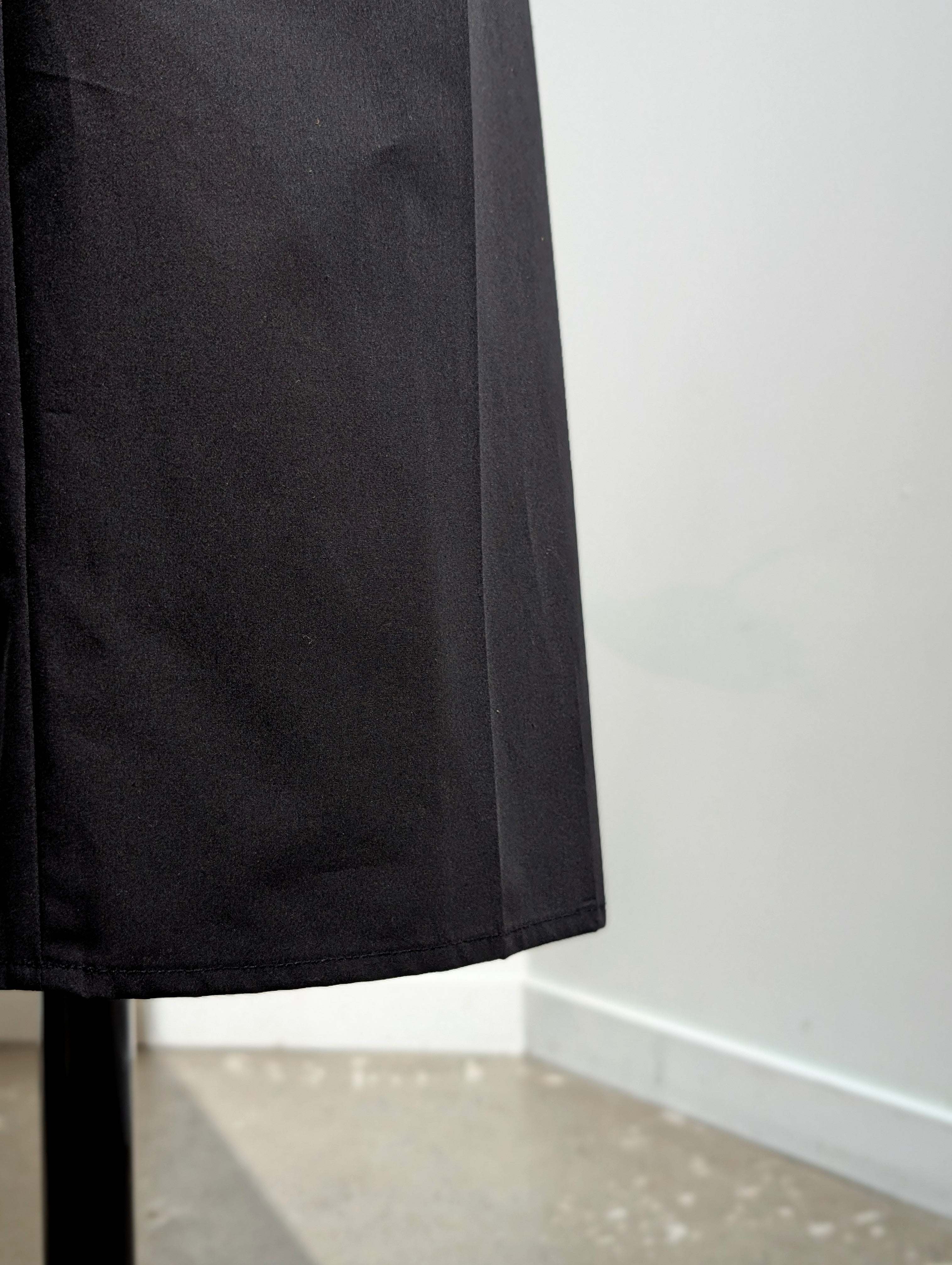 AEHRR 【Draping Crotch Box Pleats Trousers】