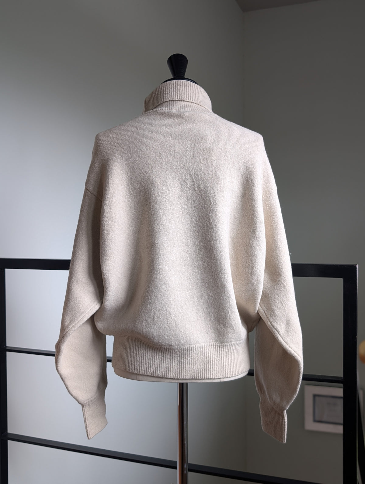 AEHRR 【002 Draping knit H/N Pullover】