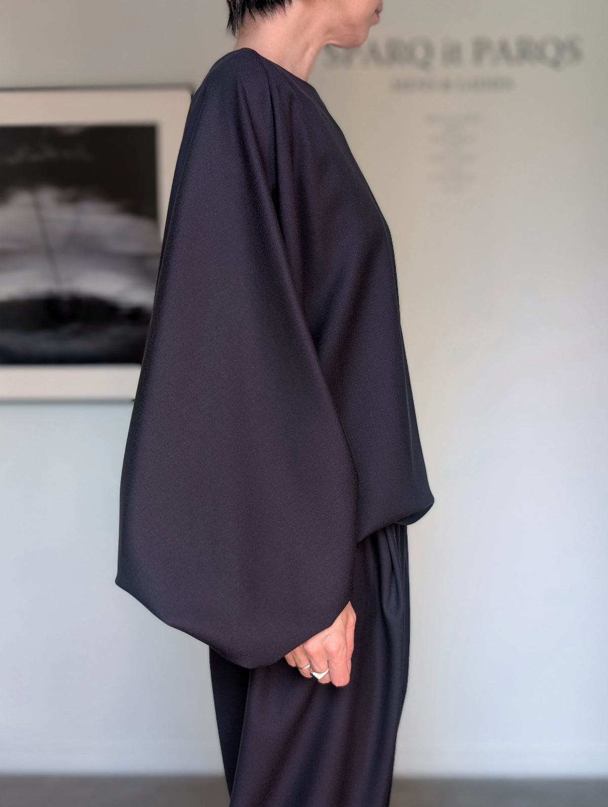 AEHRR 【021 Draping Form Crewneck PO】