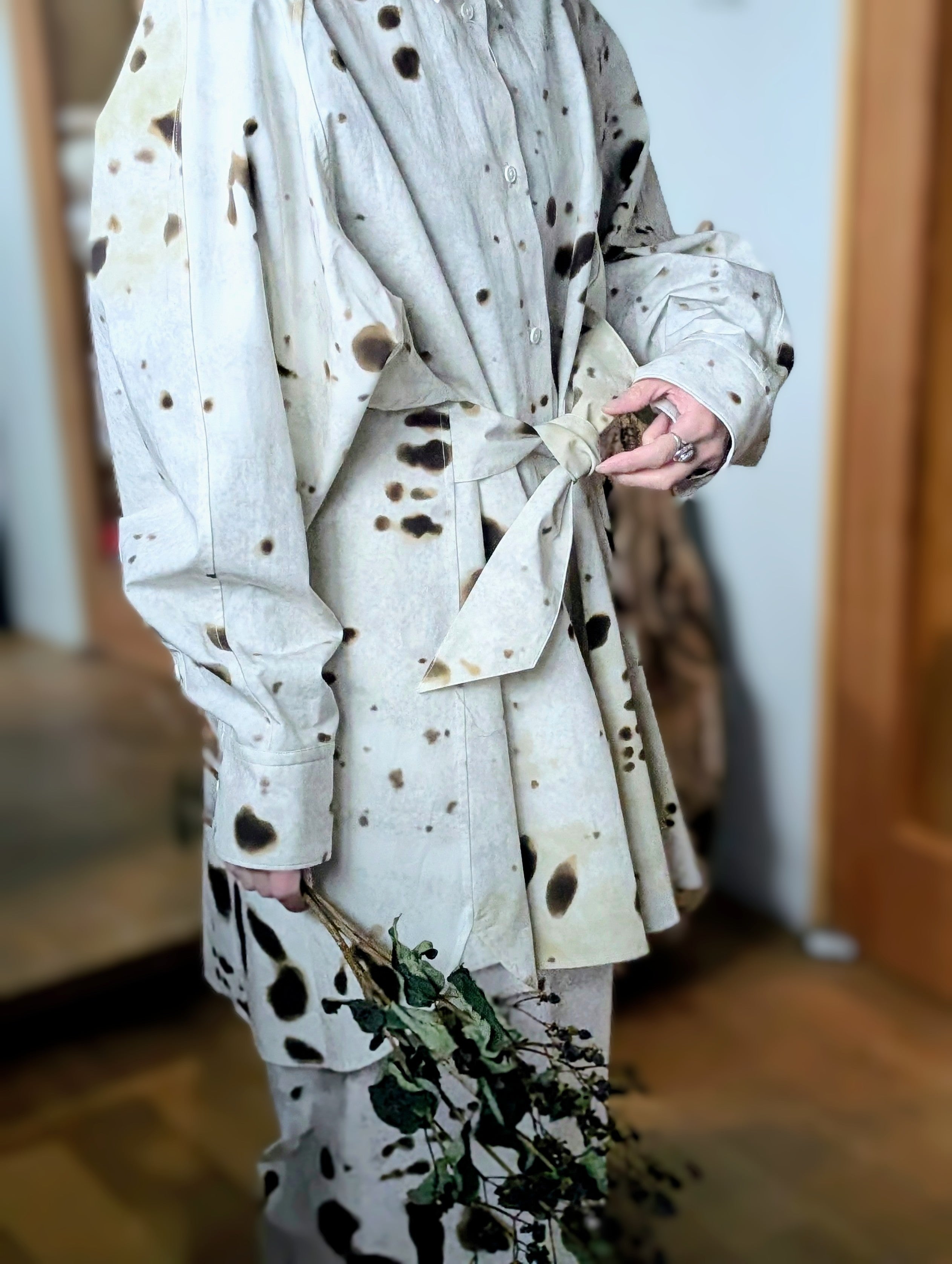 AEHRR 【Yoke Raglan Sleeve Print Shirt】