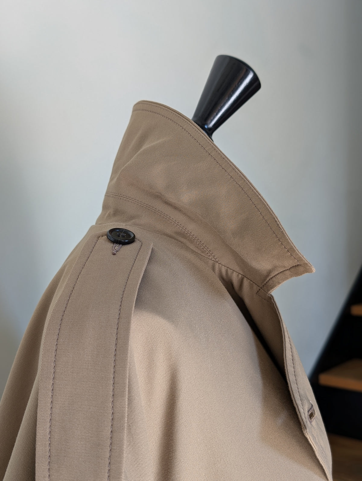 LUTZ HUELLE ALLURE TRENCH