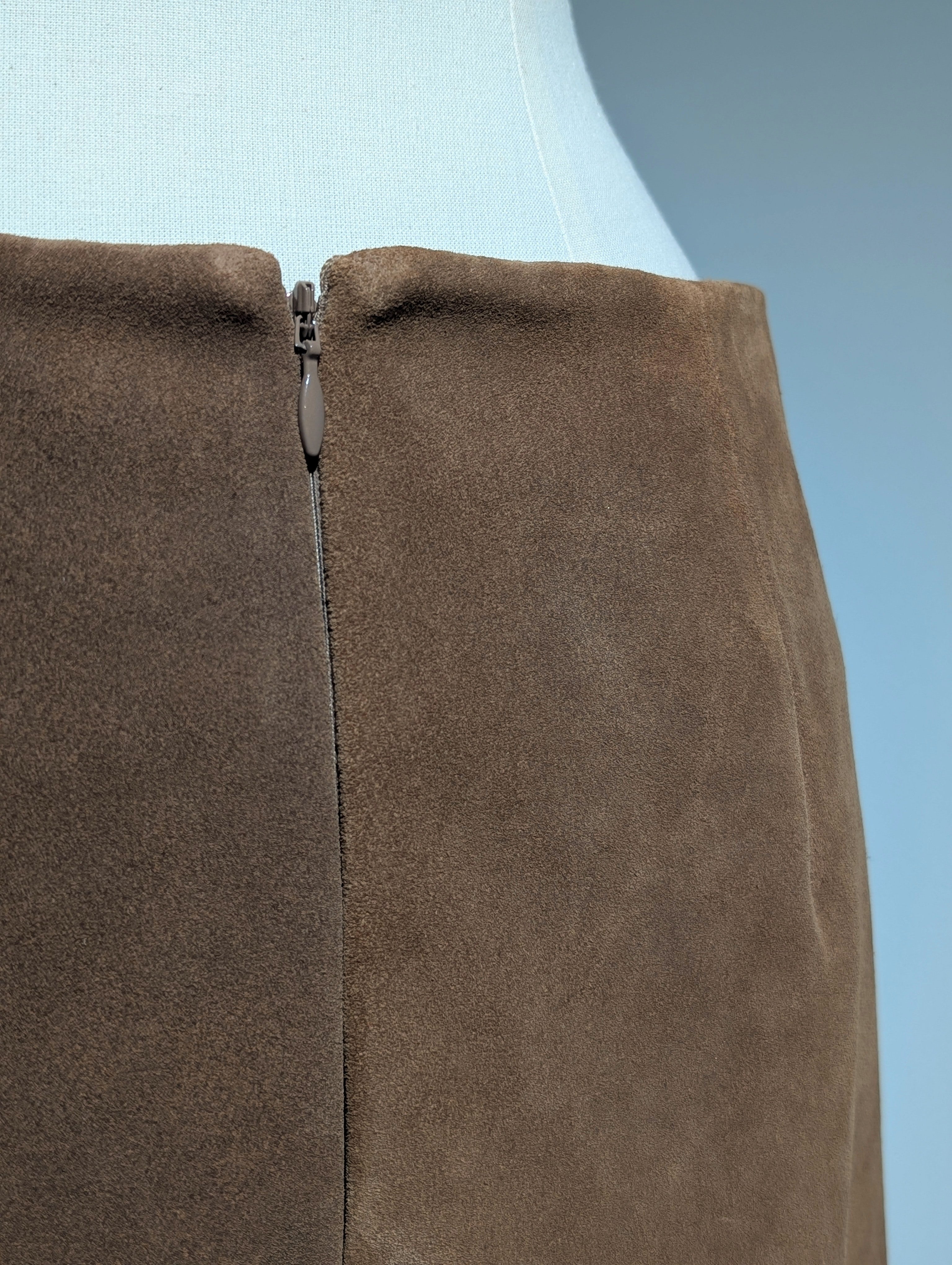 MADISONBLUE MI-MOLLET SKIRT SUEDE