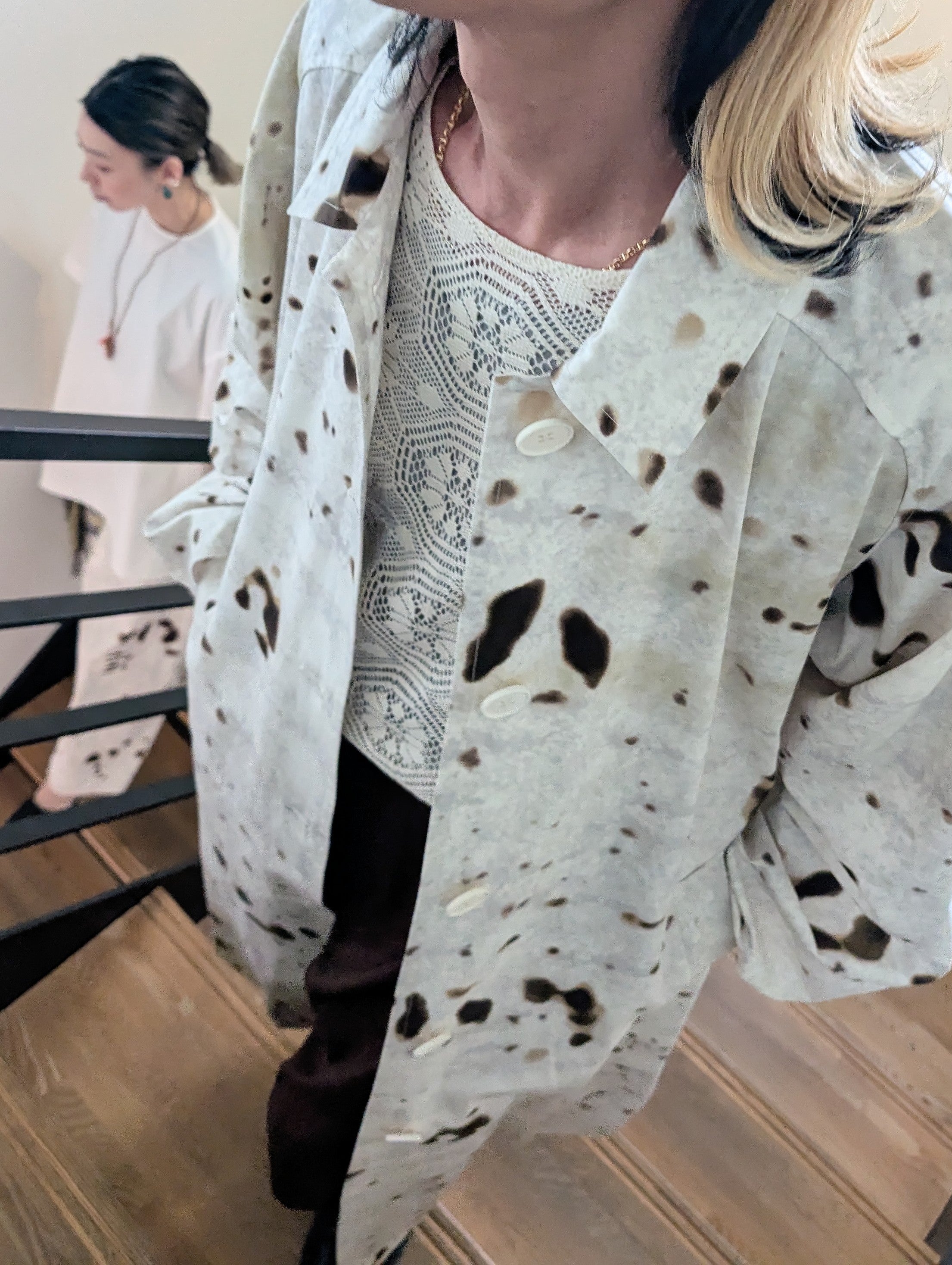 AEHRR 【Draping Yoke Raglan Sleeve Print Over Coat】