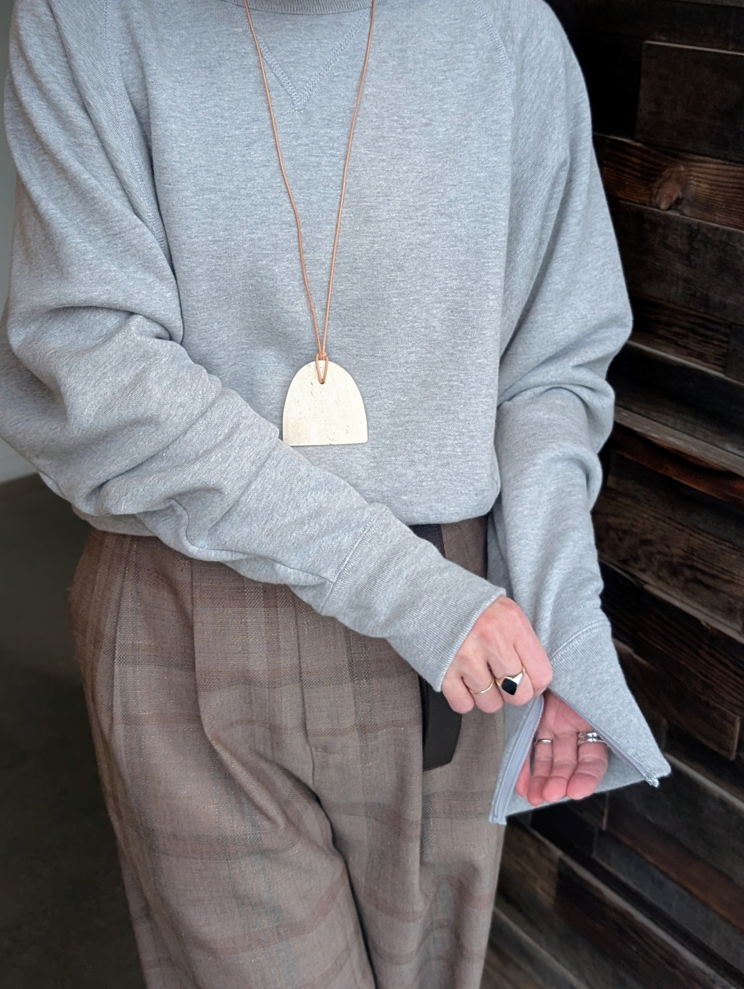 SEEALL SAW63 SW901(MM-007) SLIT SLEEVE SWEAT