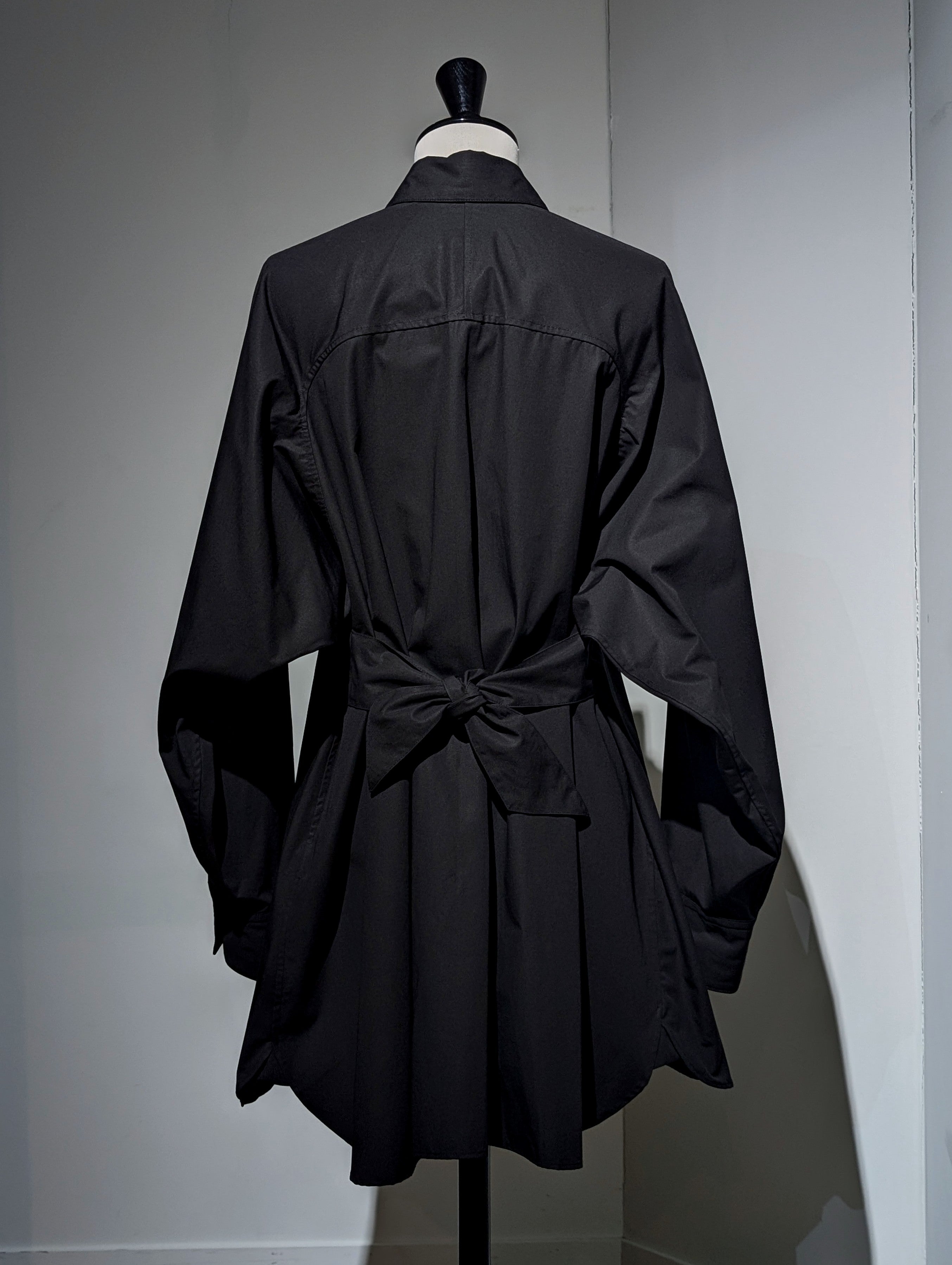 AEHRR 【Draping Yoke Raglan Sleeve Shirt】