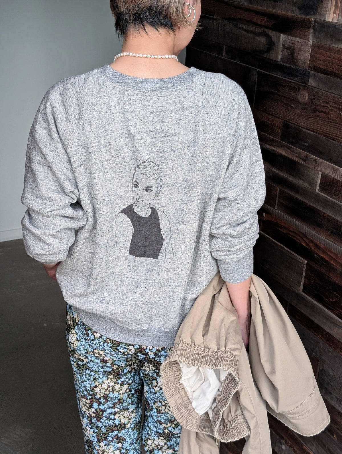 MADISONBLUE JEAN CREW NECK SWEAT