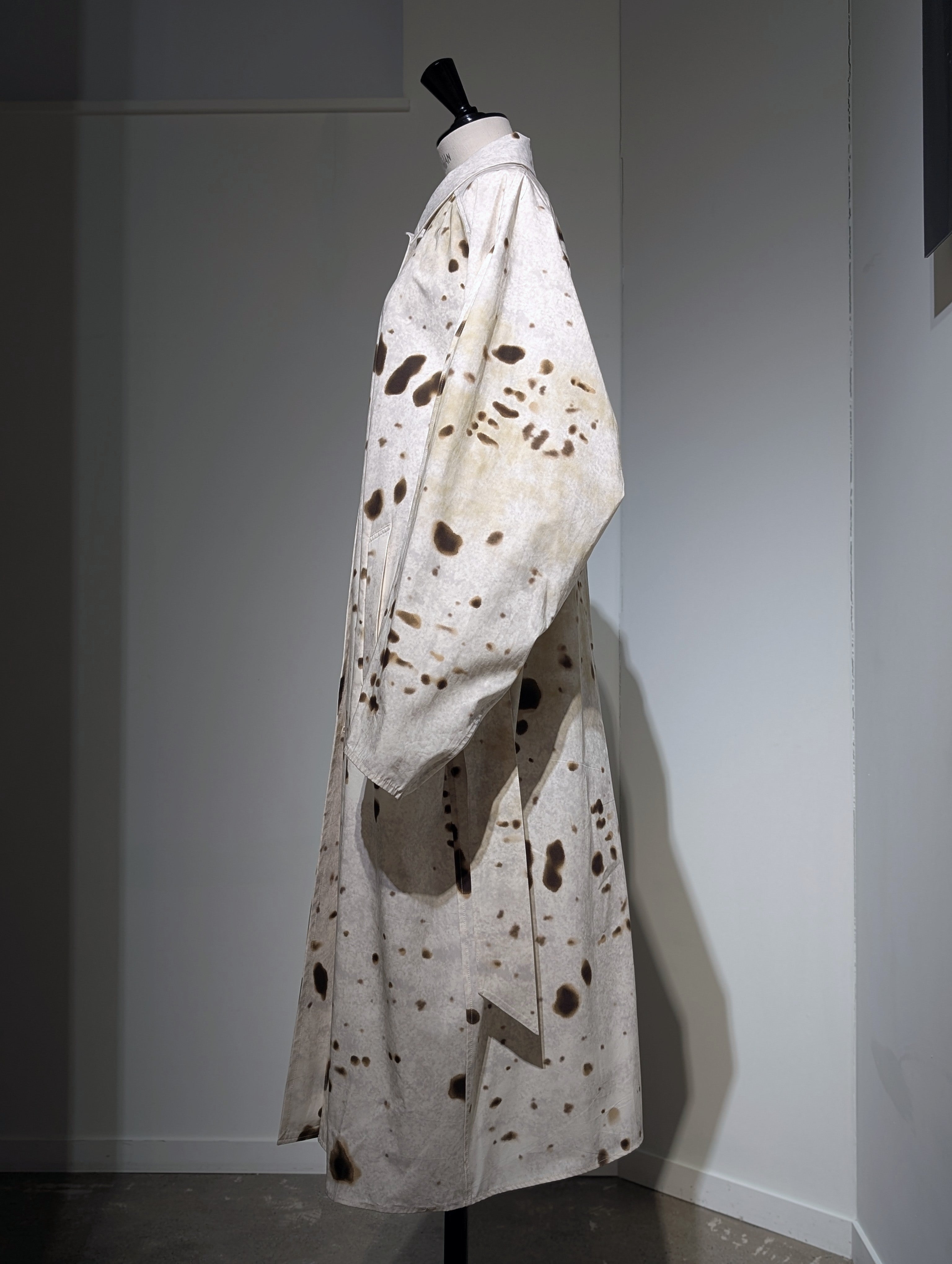 AEHRR 【Draping Yoke Raglan Sleeve Print Over Coat】