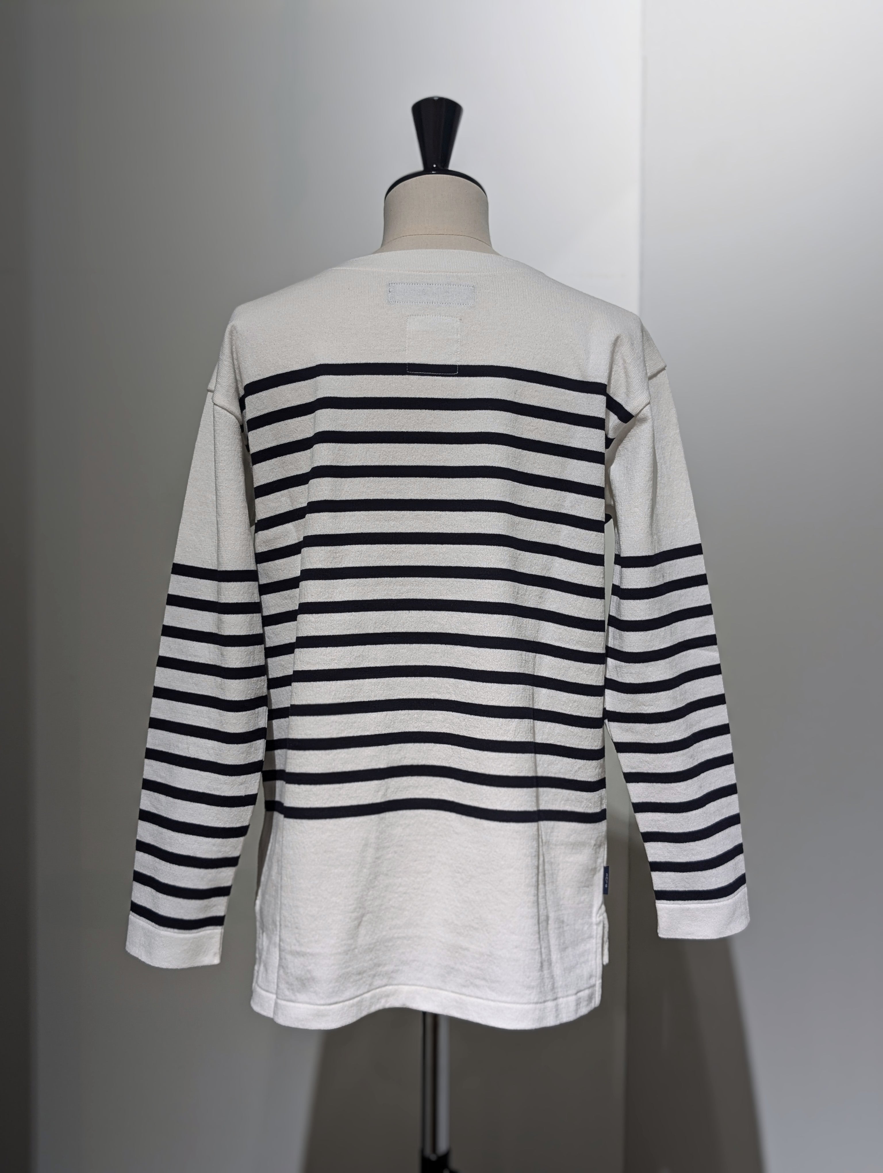 MADISONBLUE BORDER BOAT NECK PO