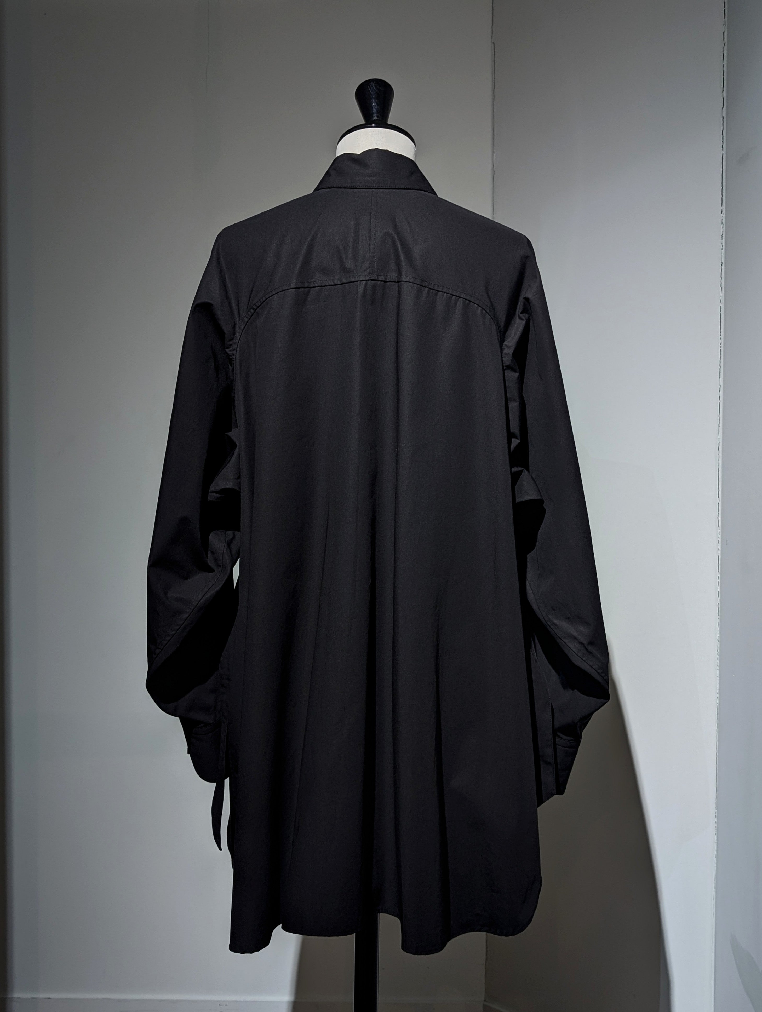 AEHRR 【Draping Yoke Raglan Sleeve Shirt】