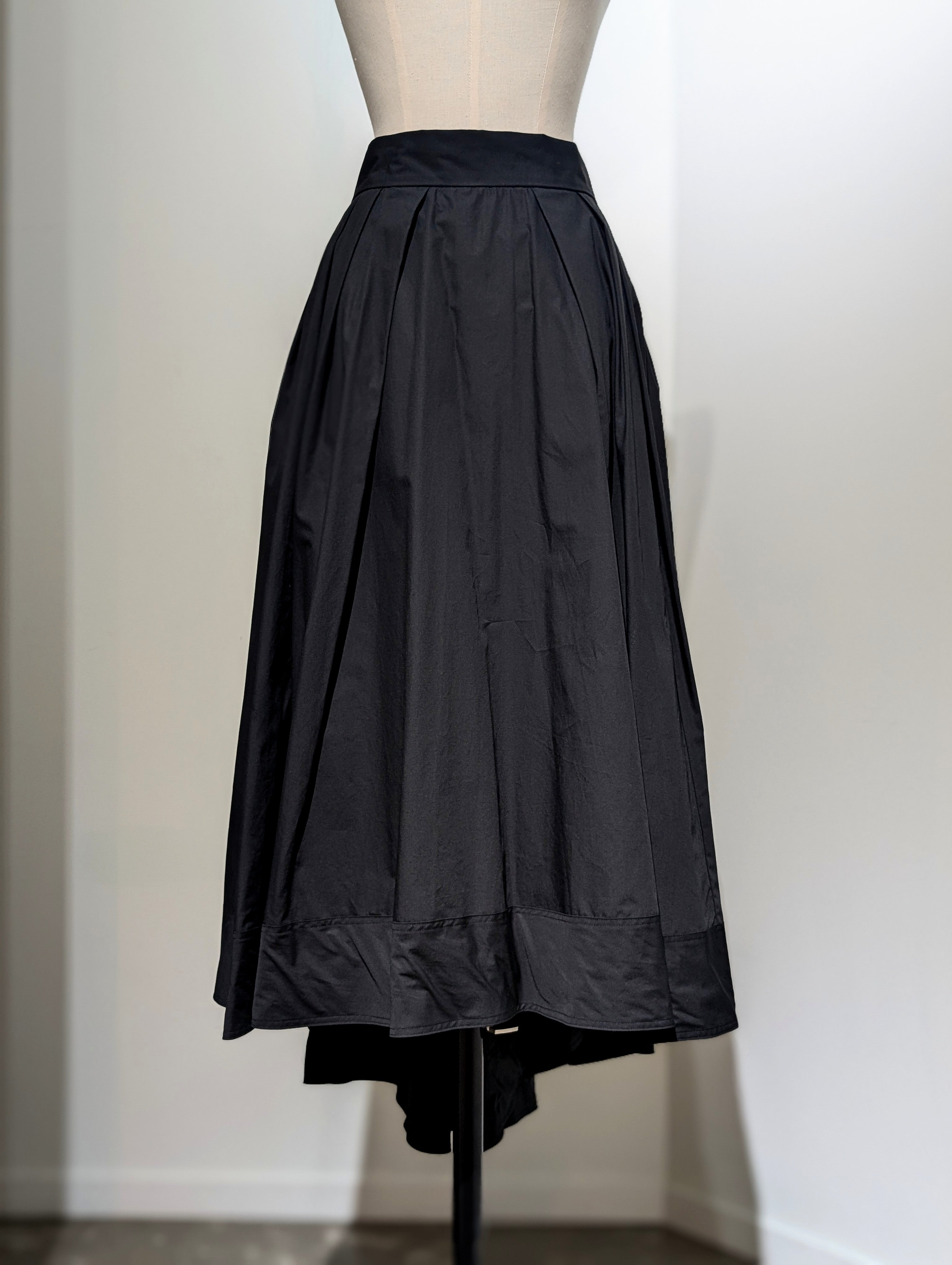 MADISONBLUE TUCK VOLUME SKIRT