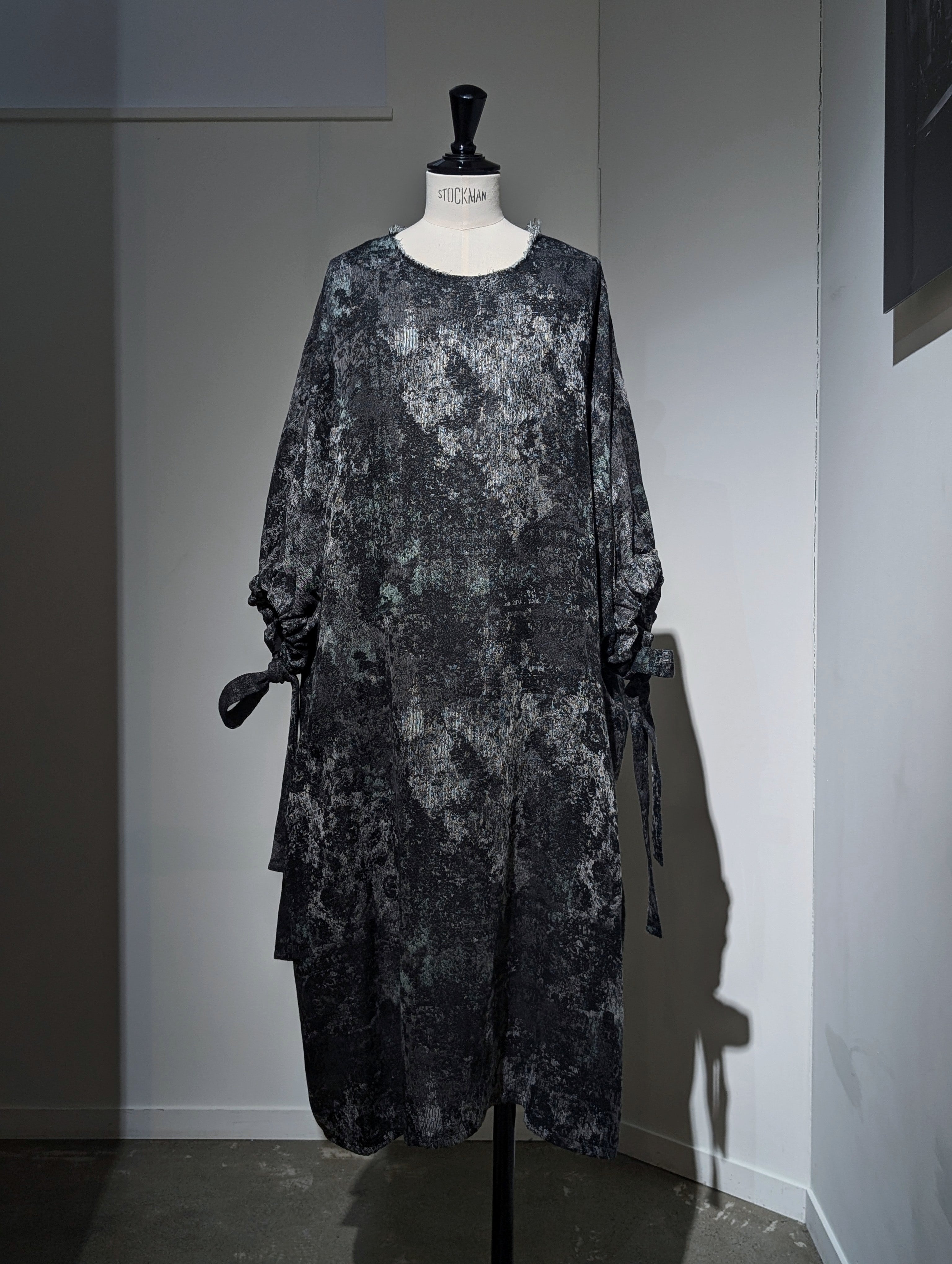 Y's RUG PATTERN JACQUARD SLEEVE ROUNDNECK DRESS