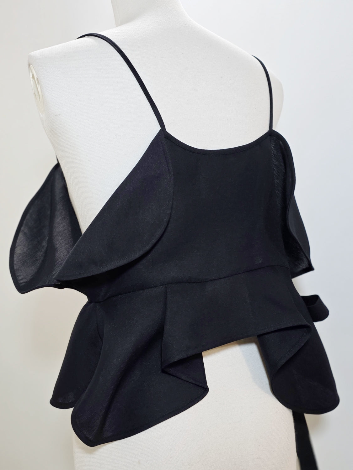 ENFOLD ALIEN CAMISOLE VEST