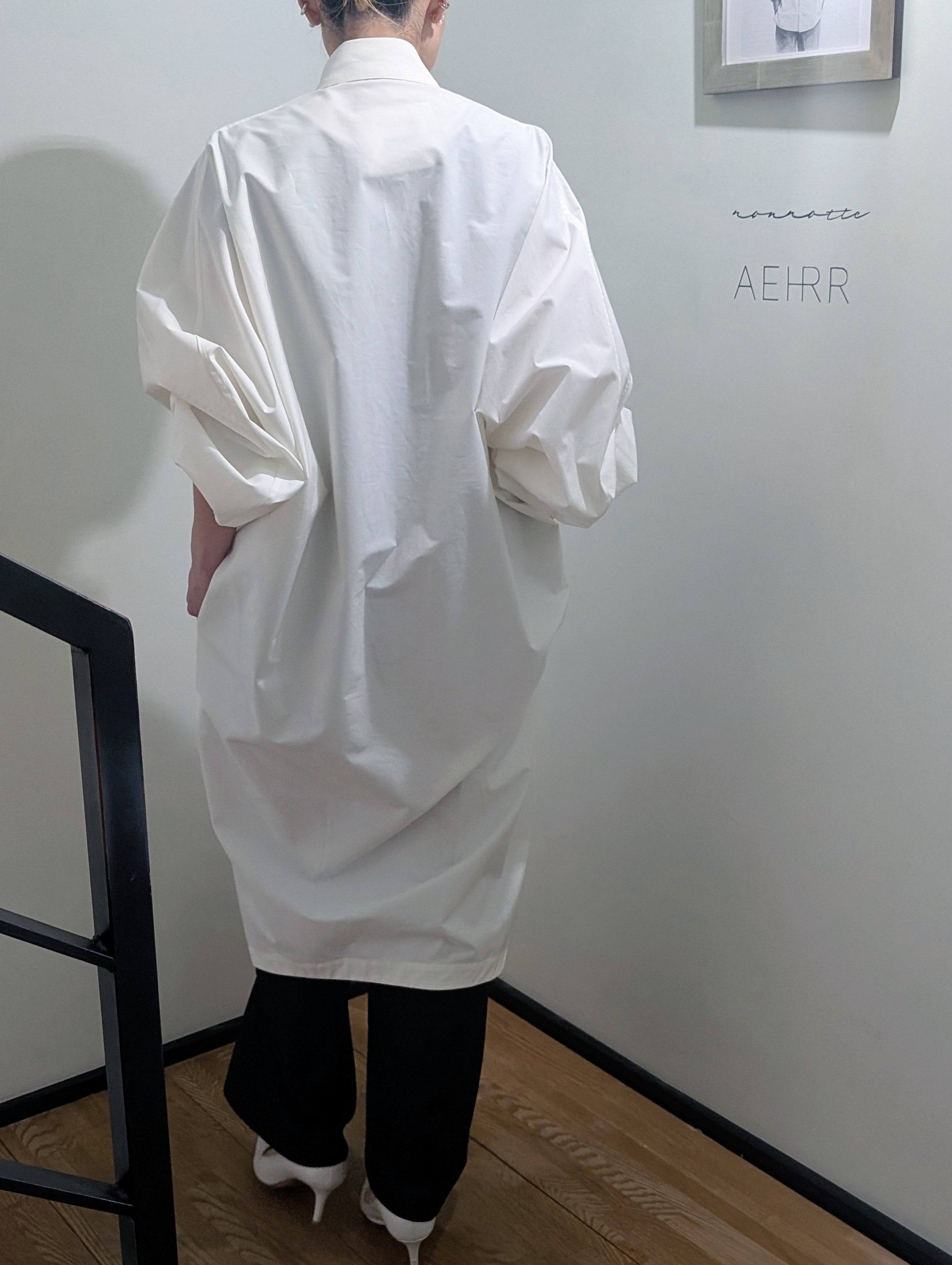AEHRR 【Draping Darts Sleeve Shirt OP】