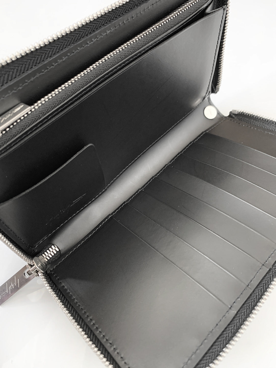 yohji yamamoto HS-A02-763-1 LARGE ZIPPER WALLET