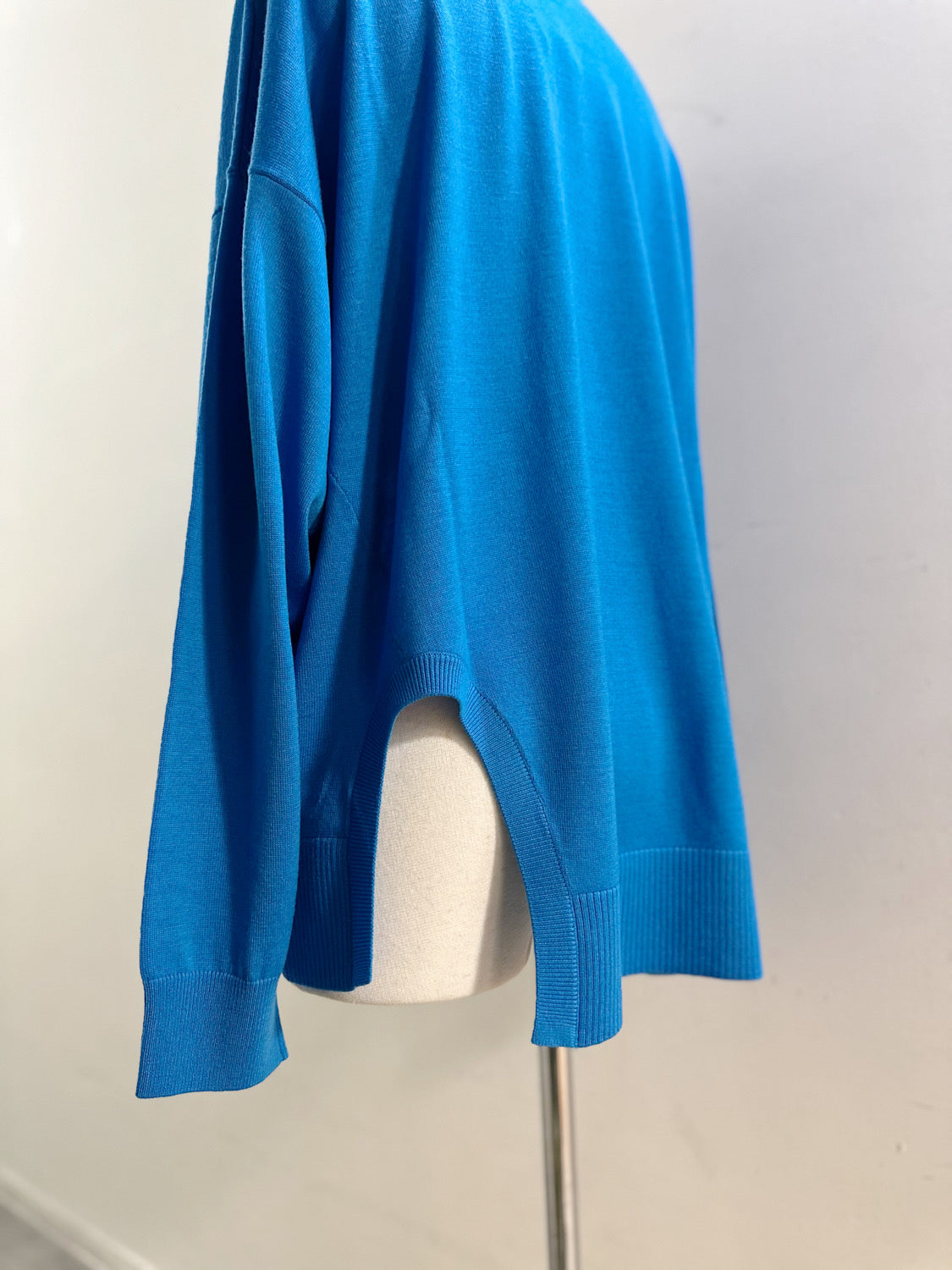 ENFOLD U-SLIT BOX PULLOVER