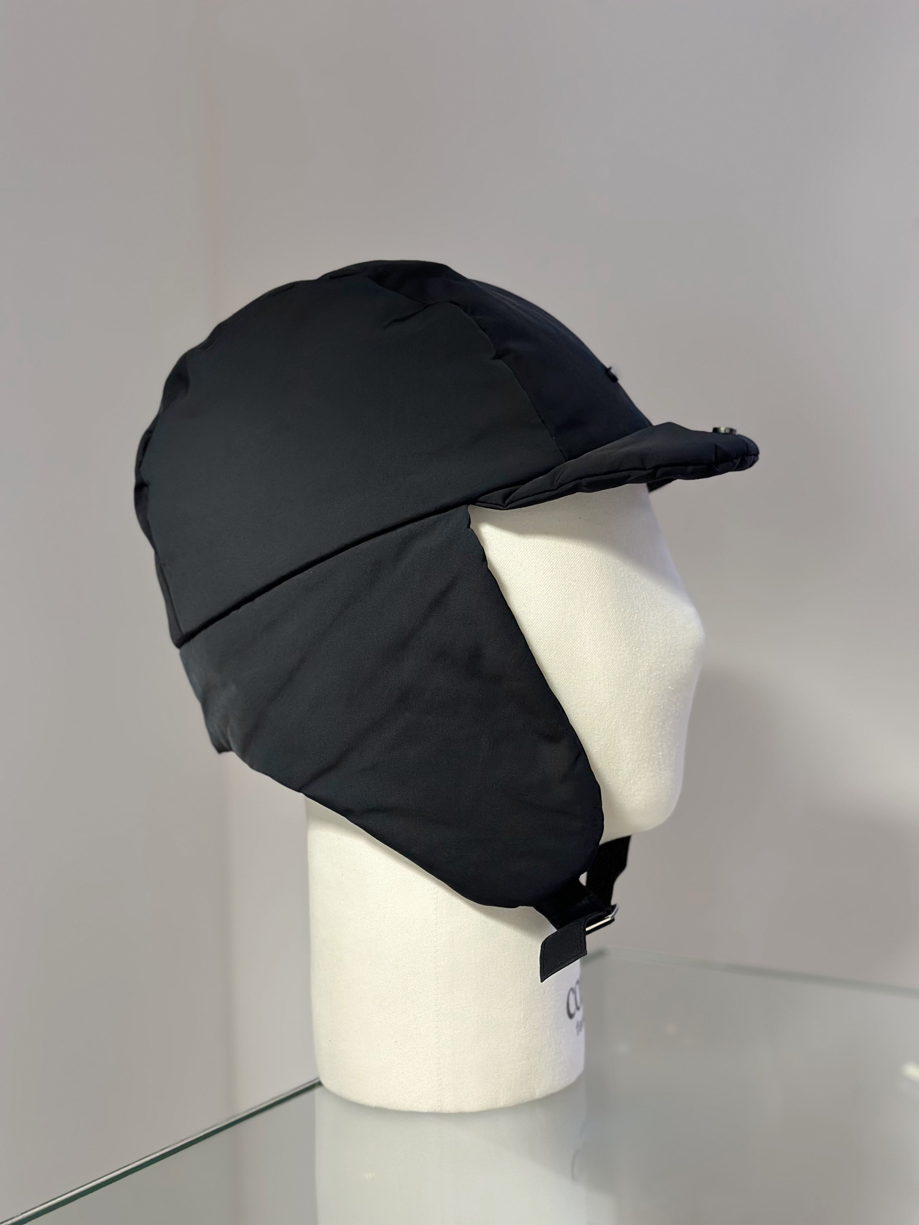 AMOMENTO TAFFETA PADDED EARMUFF CAP