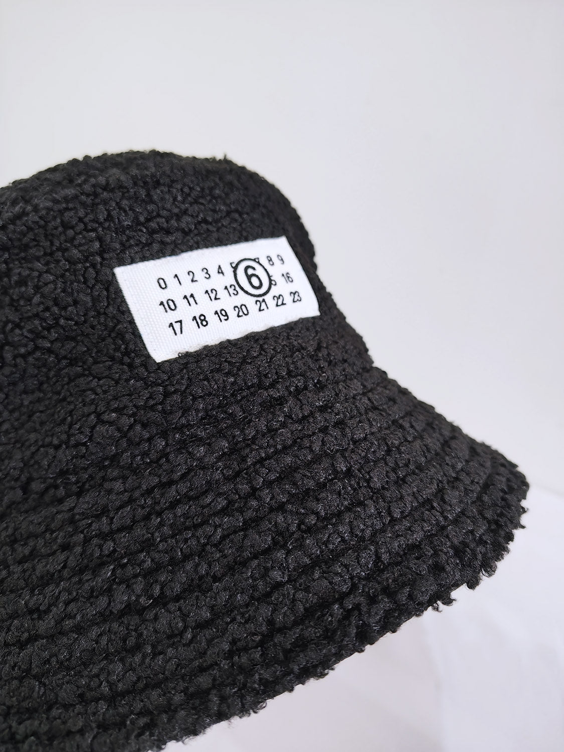 MM⑥  S52TC0071　リバーシブルテディナイロンハット