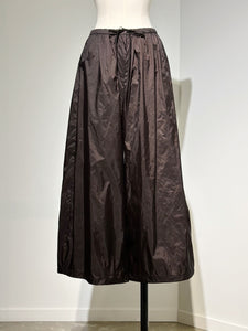 AMOMENTO NYLON SHIRRING PANTS