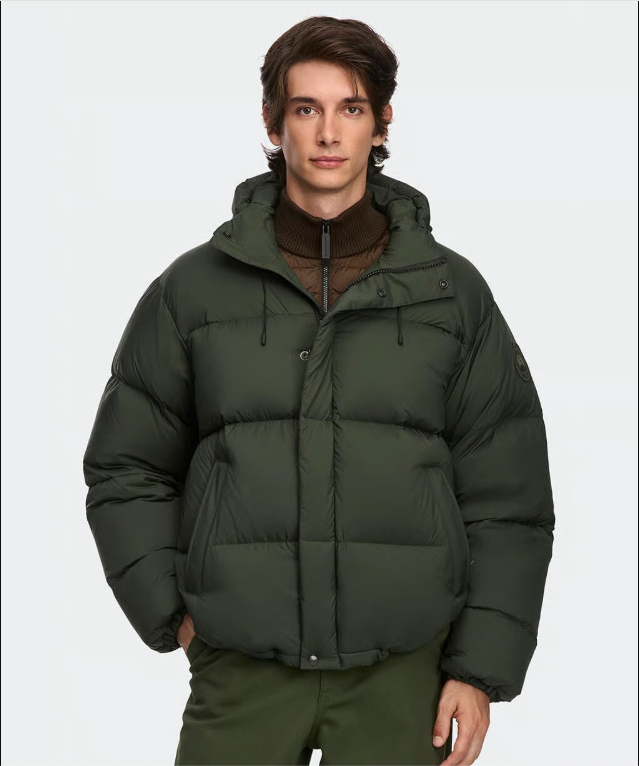 CANADA GOOSE  1744MT Sterling Puffer Coat Tonal Disc（11月上旬入荷予定）