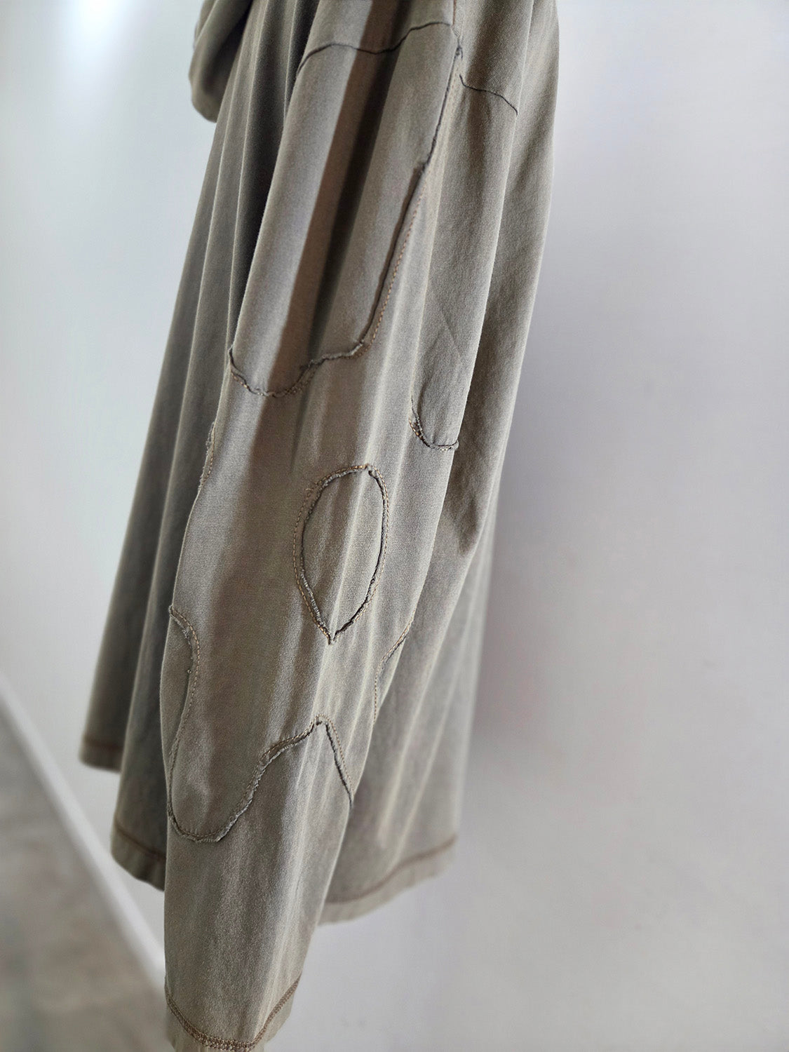 P.A.M. CAVES SPECIALTY HOODED LS TOP