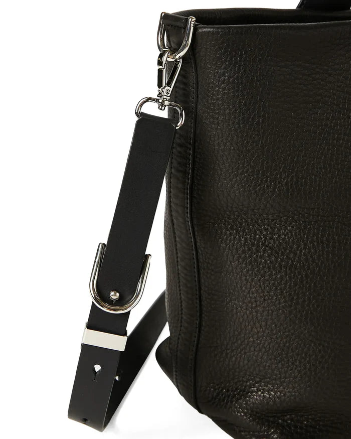 N.HOOLYWOOD 2261-AC02 LEATHER TOTE BAG
