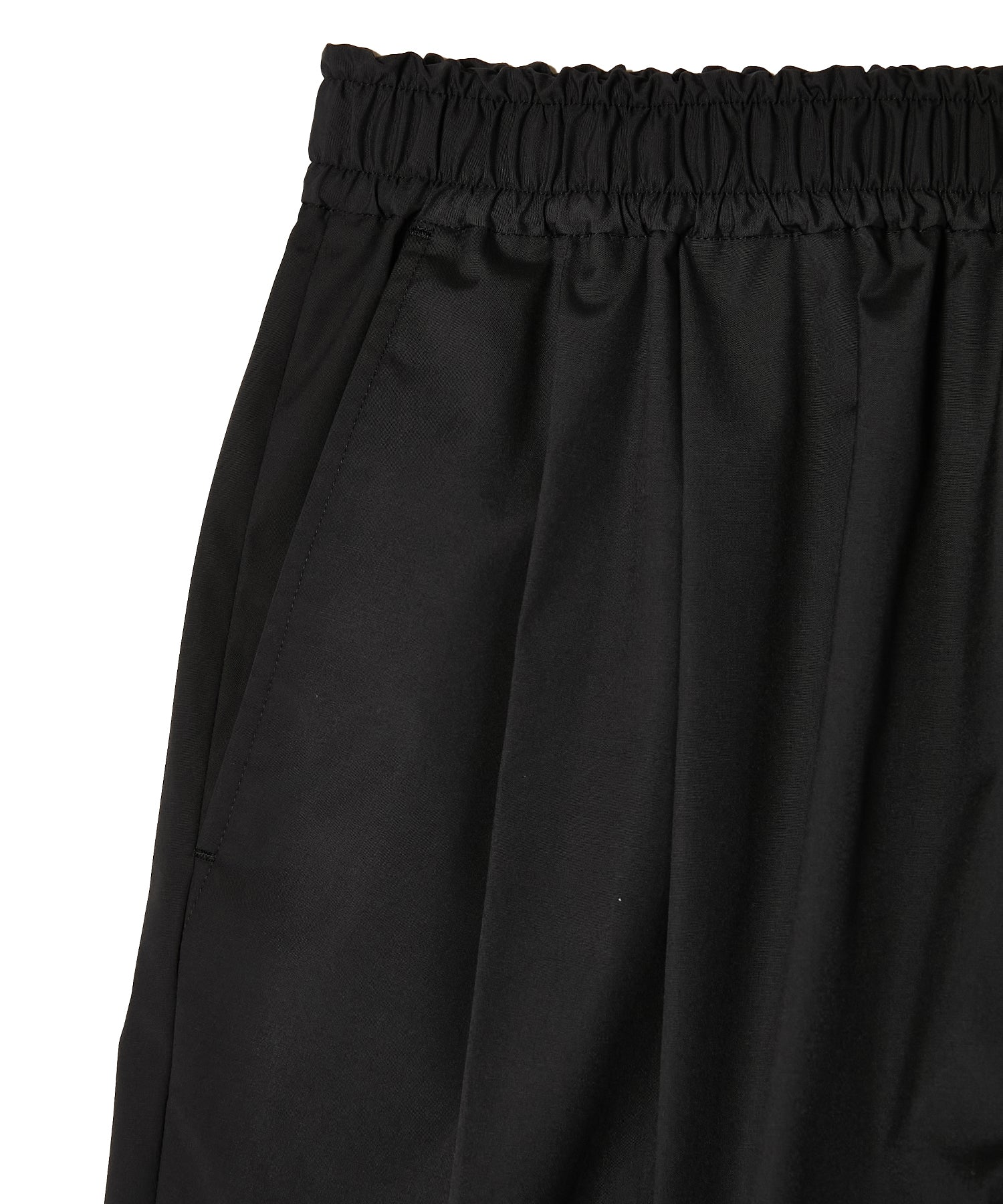 N.HOOLYWOOD 2261-CP50-102 2TUCK EASY HALF PANTS