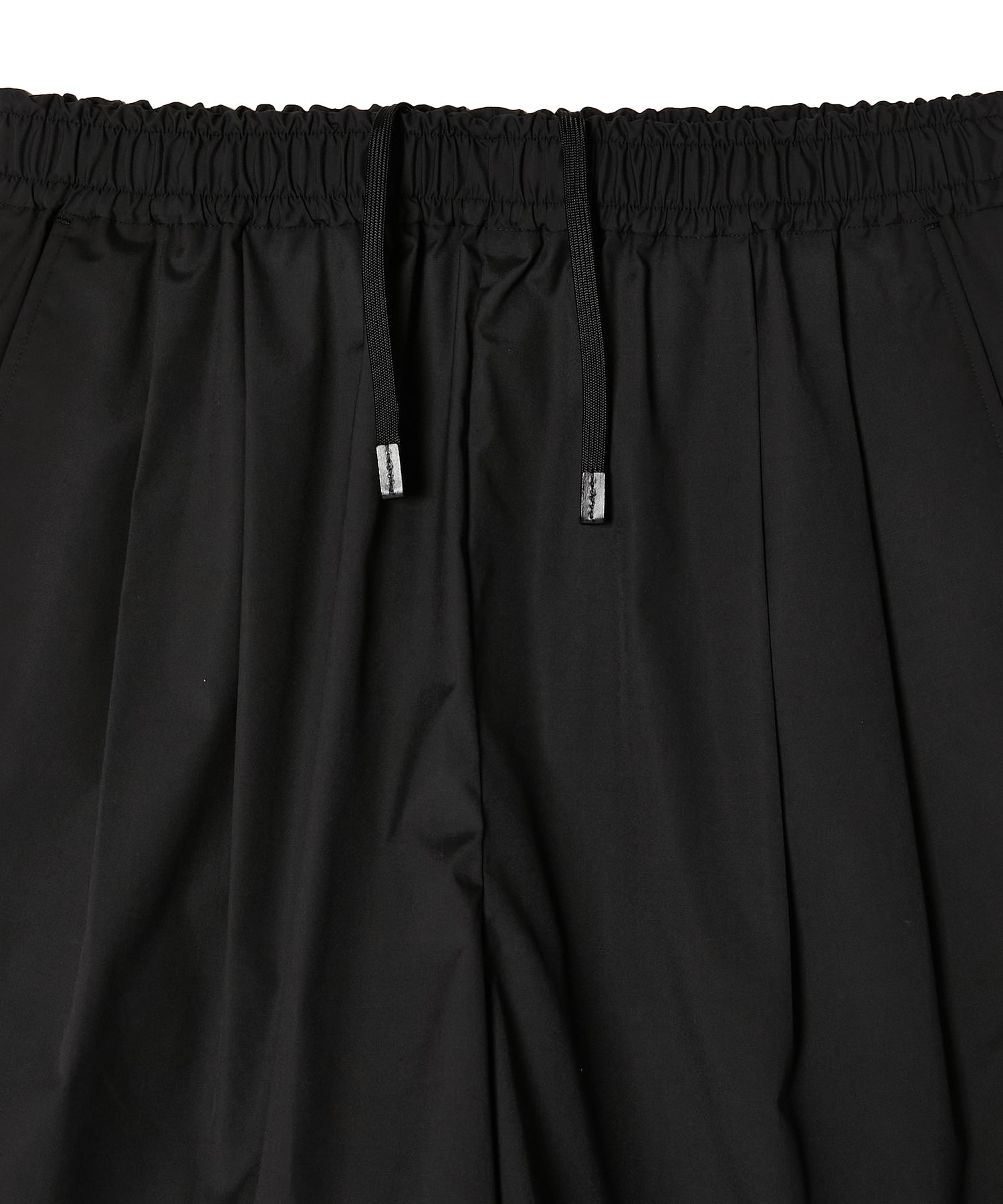 N.HOOLYWOOD 2261-CP50-102 2TUCK EASY HALF PANTS