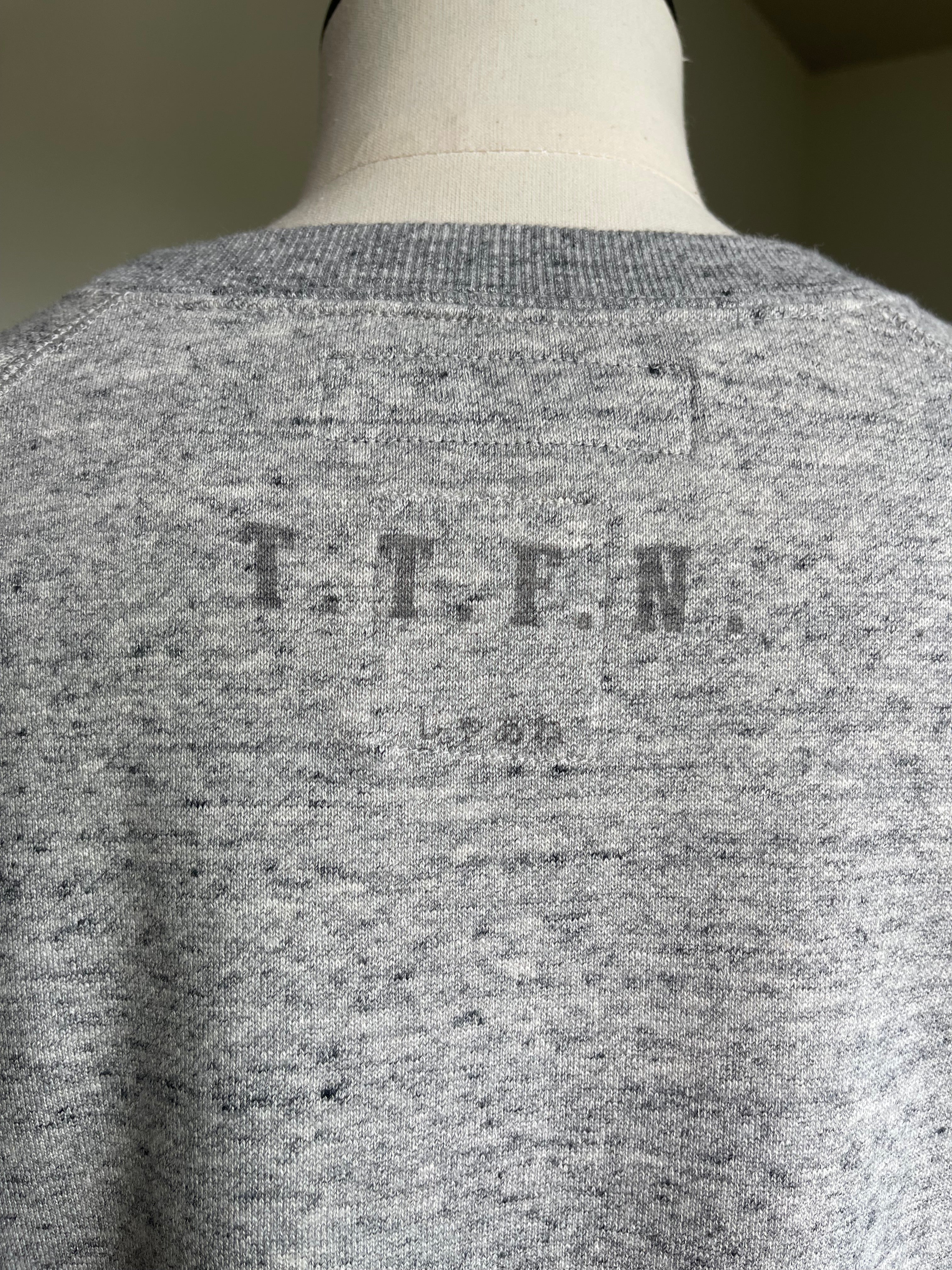 MADISONBLUE  GRAFFITI CREW NECK SWEAT