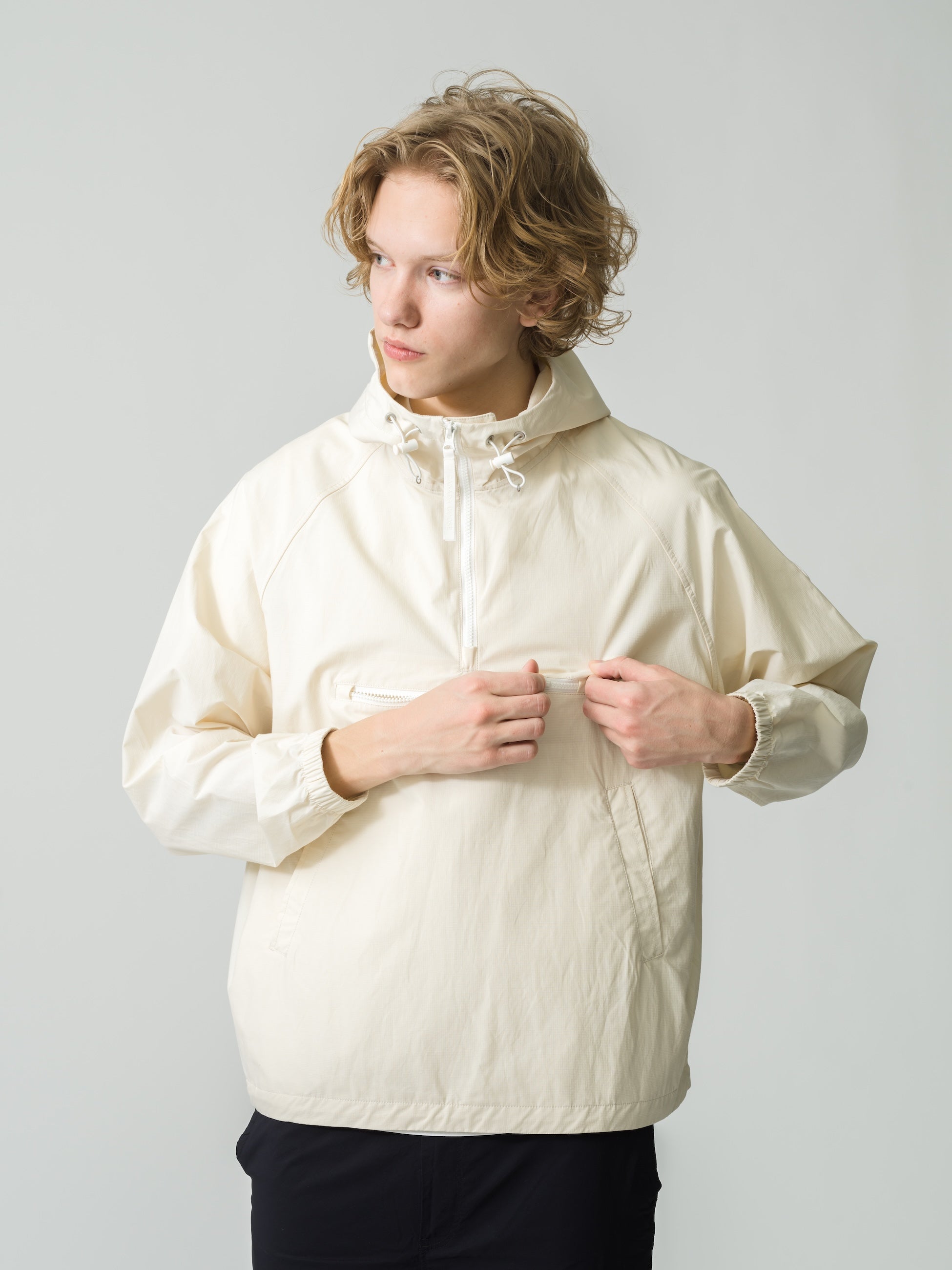 CANADA GOOSE  2468MWA Haynes Half Zip Pullover