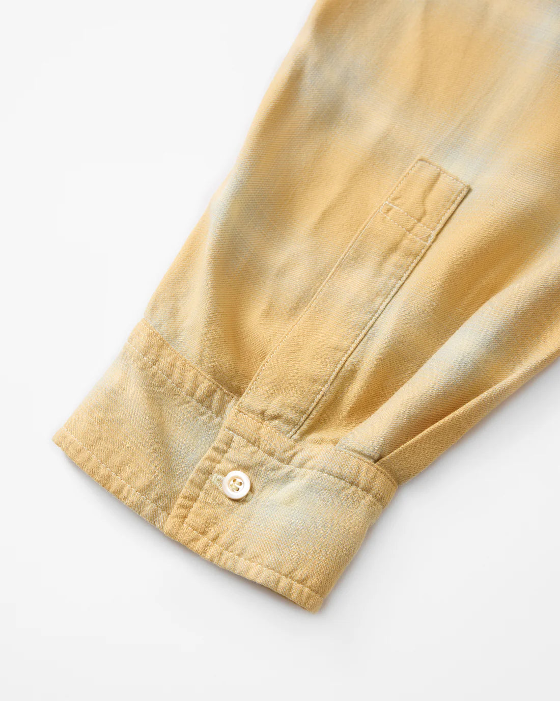 concause CHECK SHIRTS