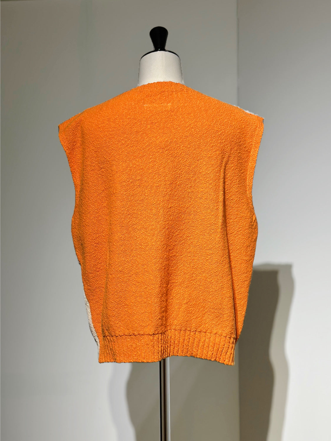 MM⑥ SH0FB0012 カレッジロゴニットジレ