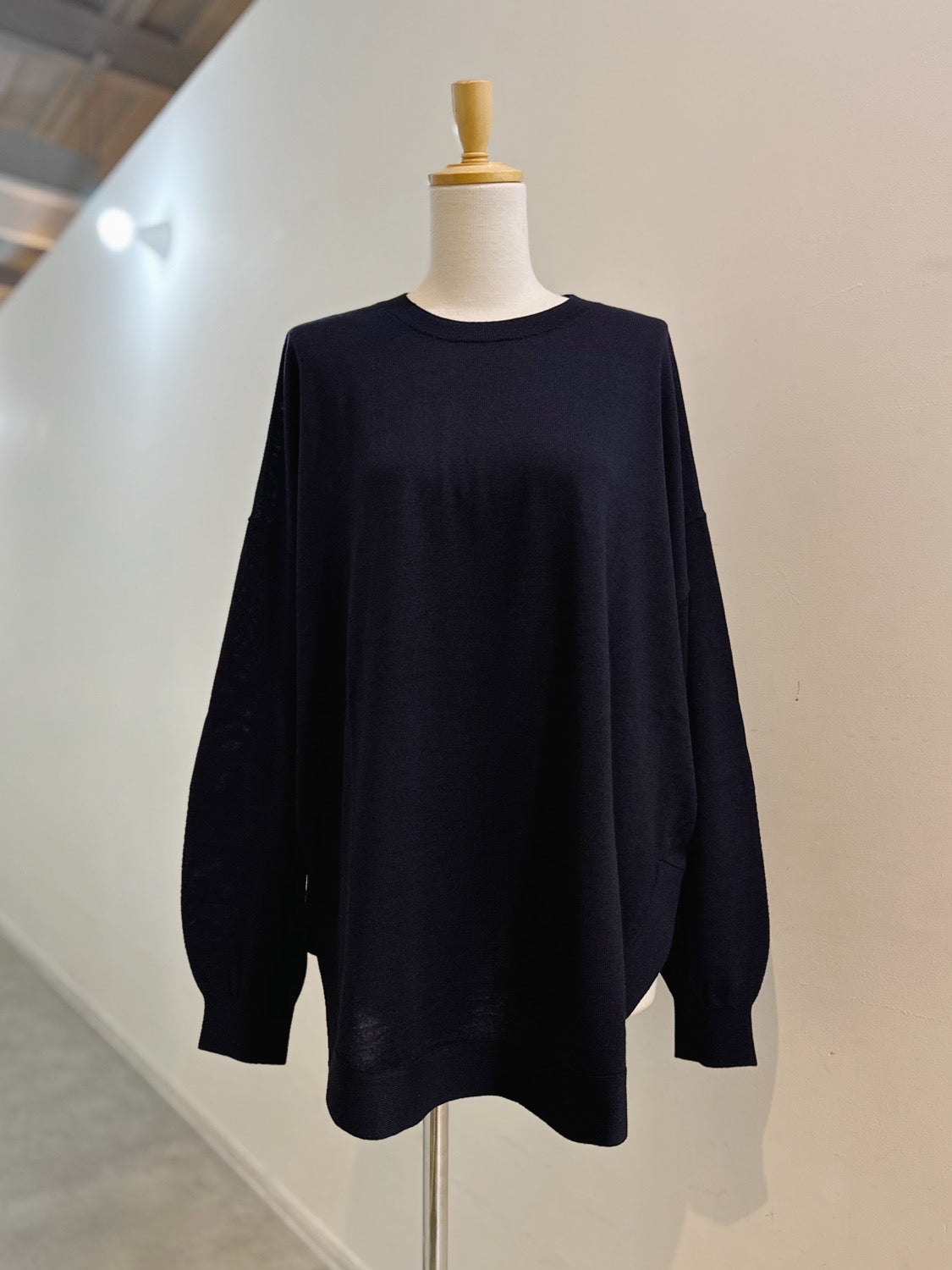 ENFOLD CIRCLE PULLOVER