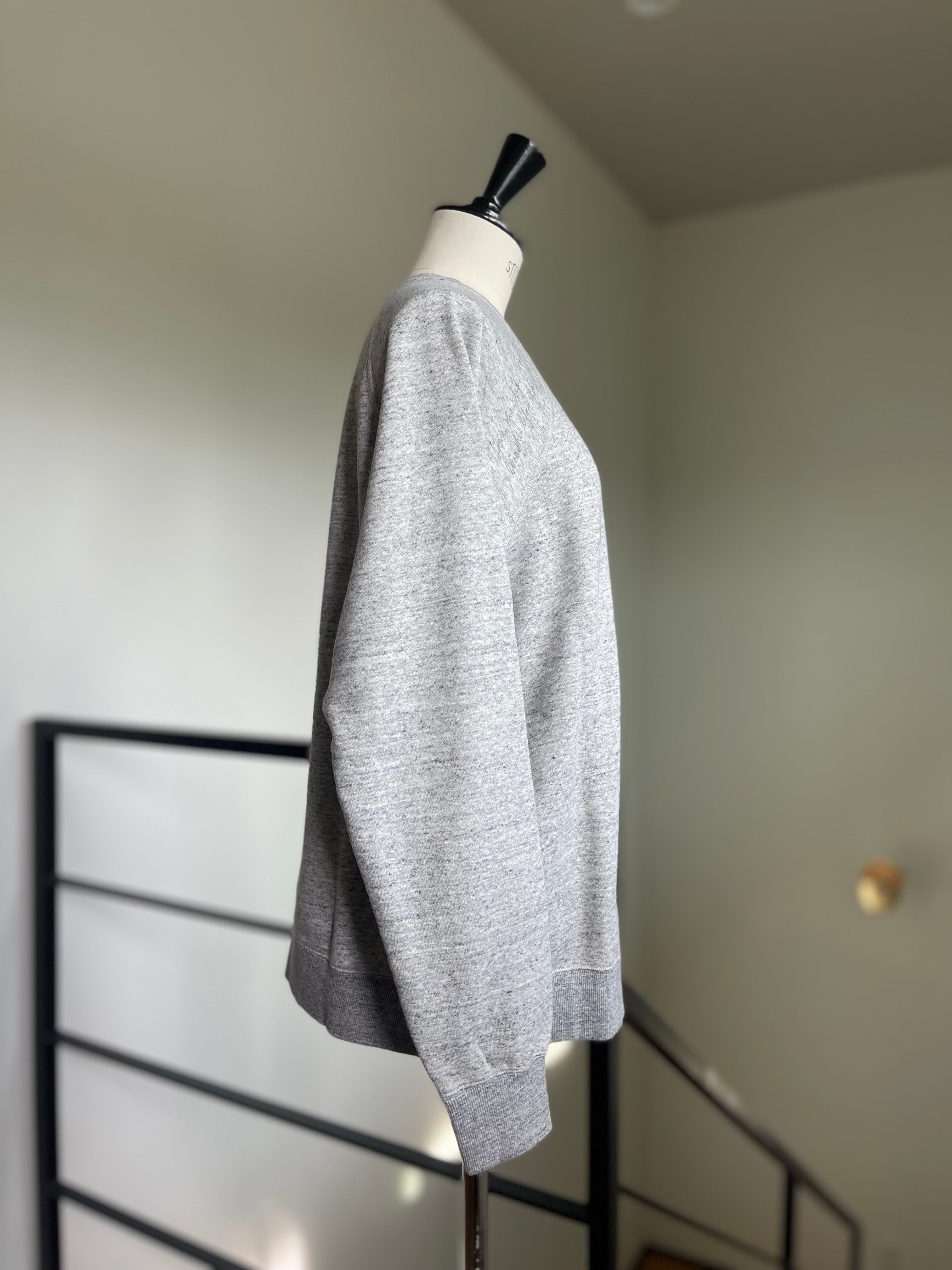 MADISONBLUE  GRAFFITI CREW NECK SWEAT