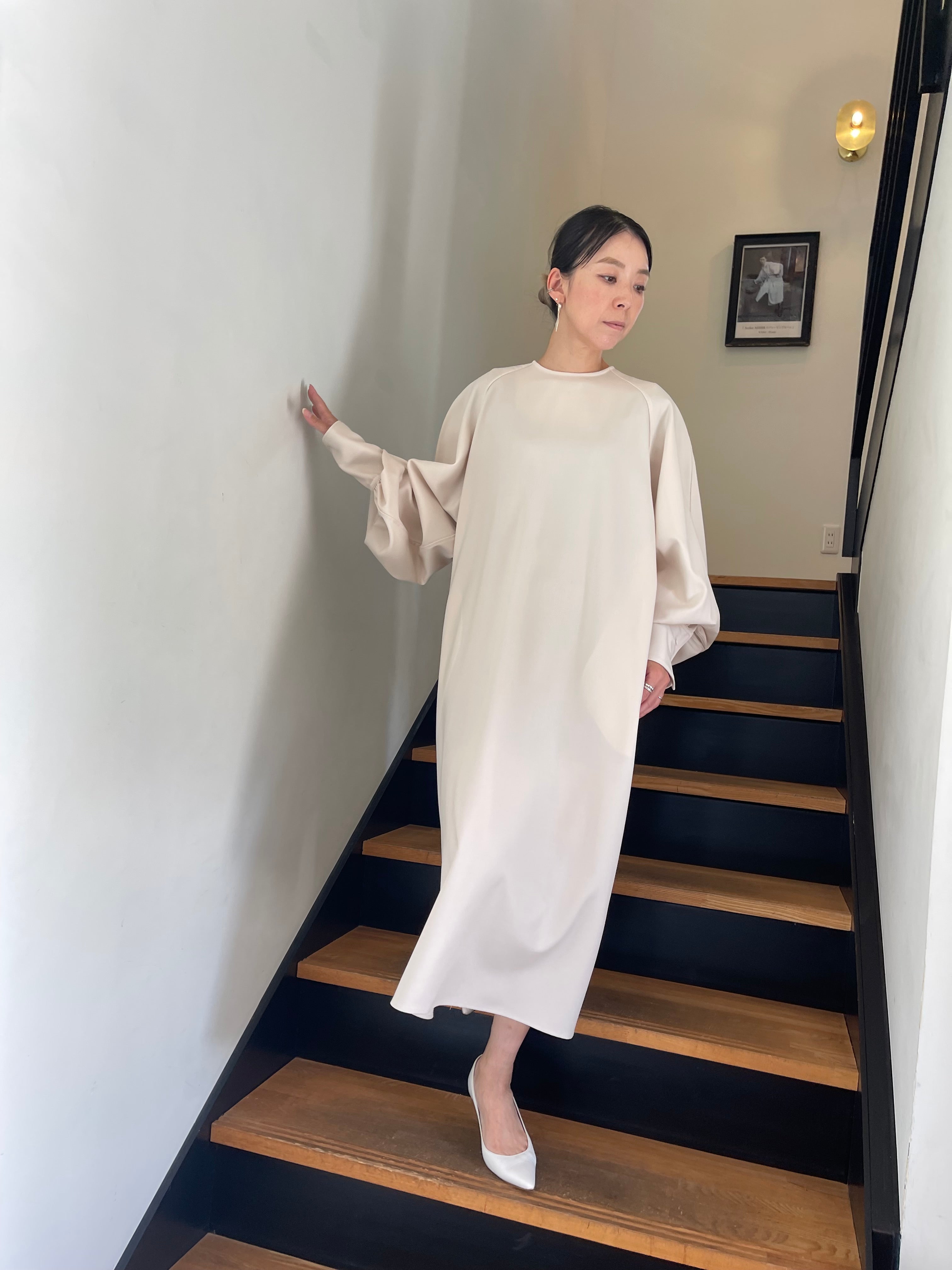 AEHRR 【Draping Yoke Raglan Sleeve C/N OP】