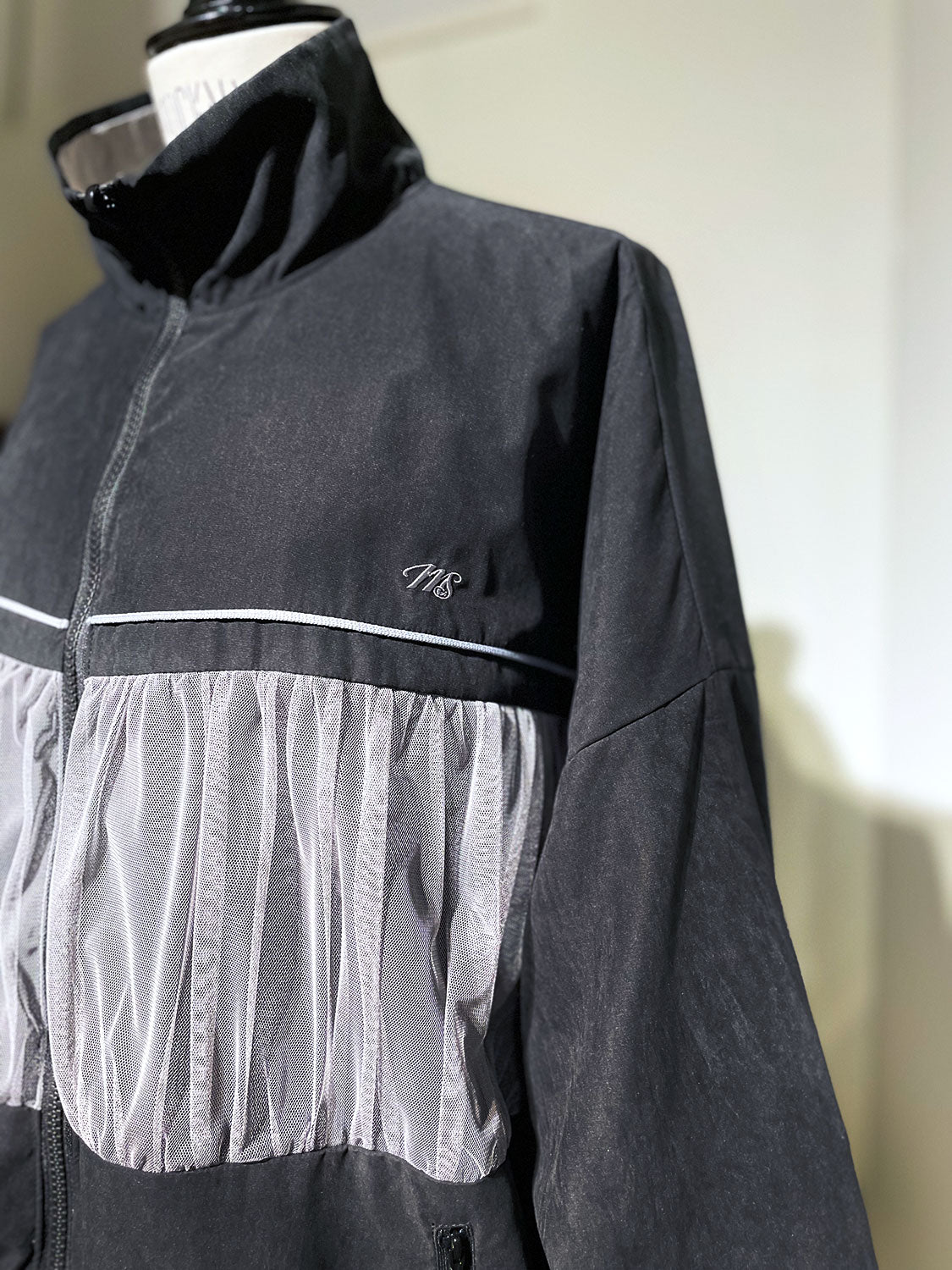 MAISONSPECIAL Reversible Tulle Docking Track Jacket