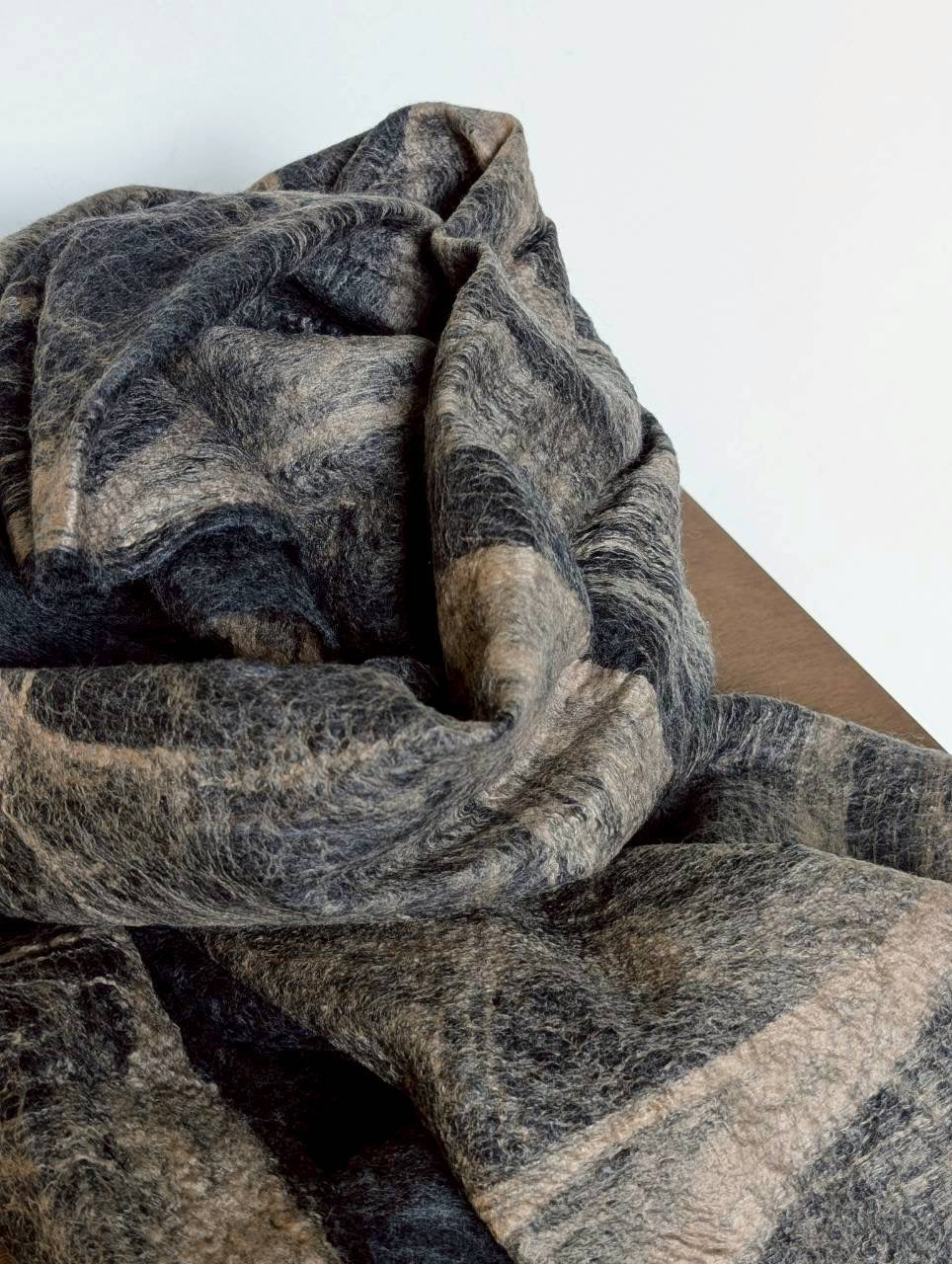 SILVANA MANETTI  LIGHT 100 L(DARK GRAY)