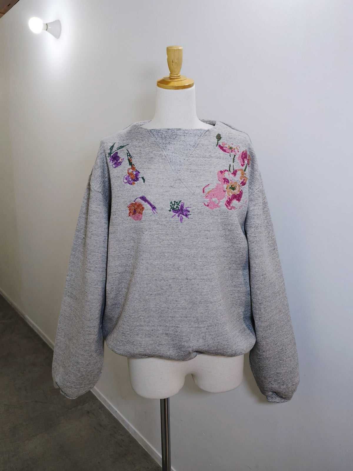TANAKA ST-186-HGF THE SWEATSHIRT (FLOWER EMBROIDERY)