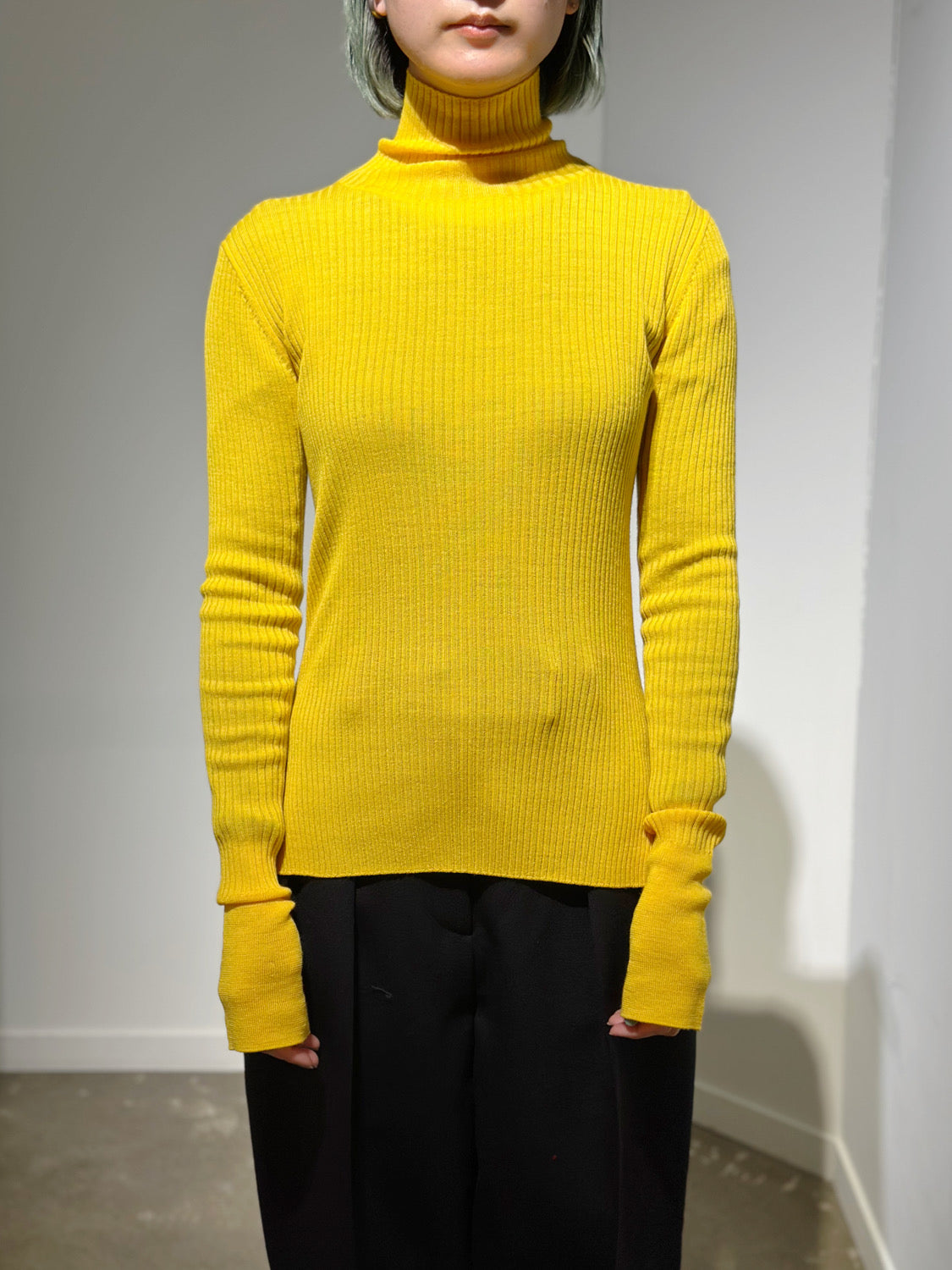 någonstans high-neck long-sleeves
