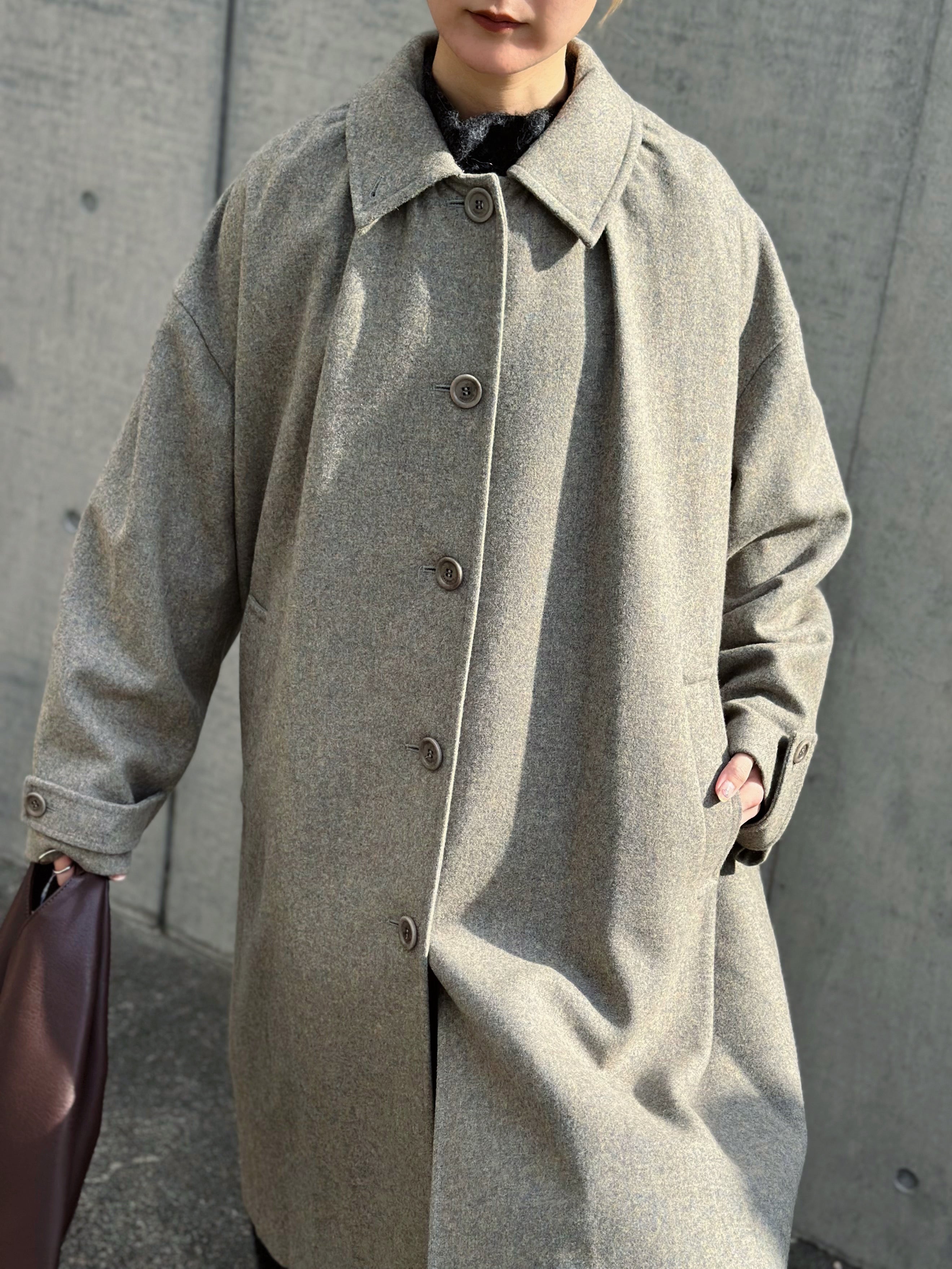 AMOMENTO SHIRRING COAT