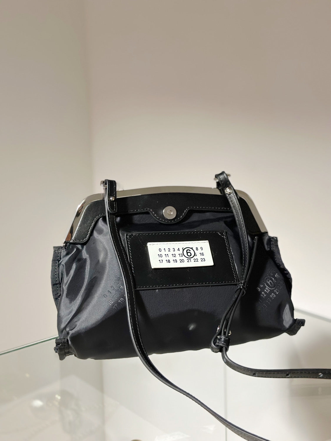 MM⑥  SB6WF0008 ⑥ロゴナイロンポシェットBAG