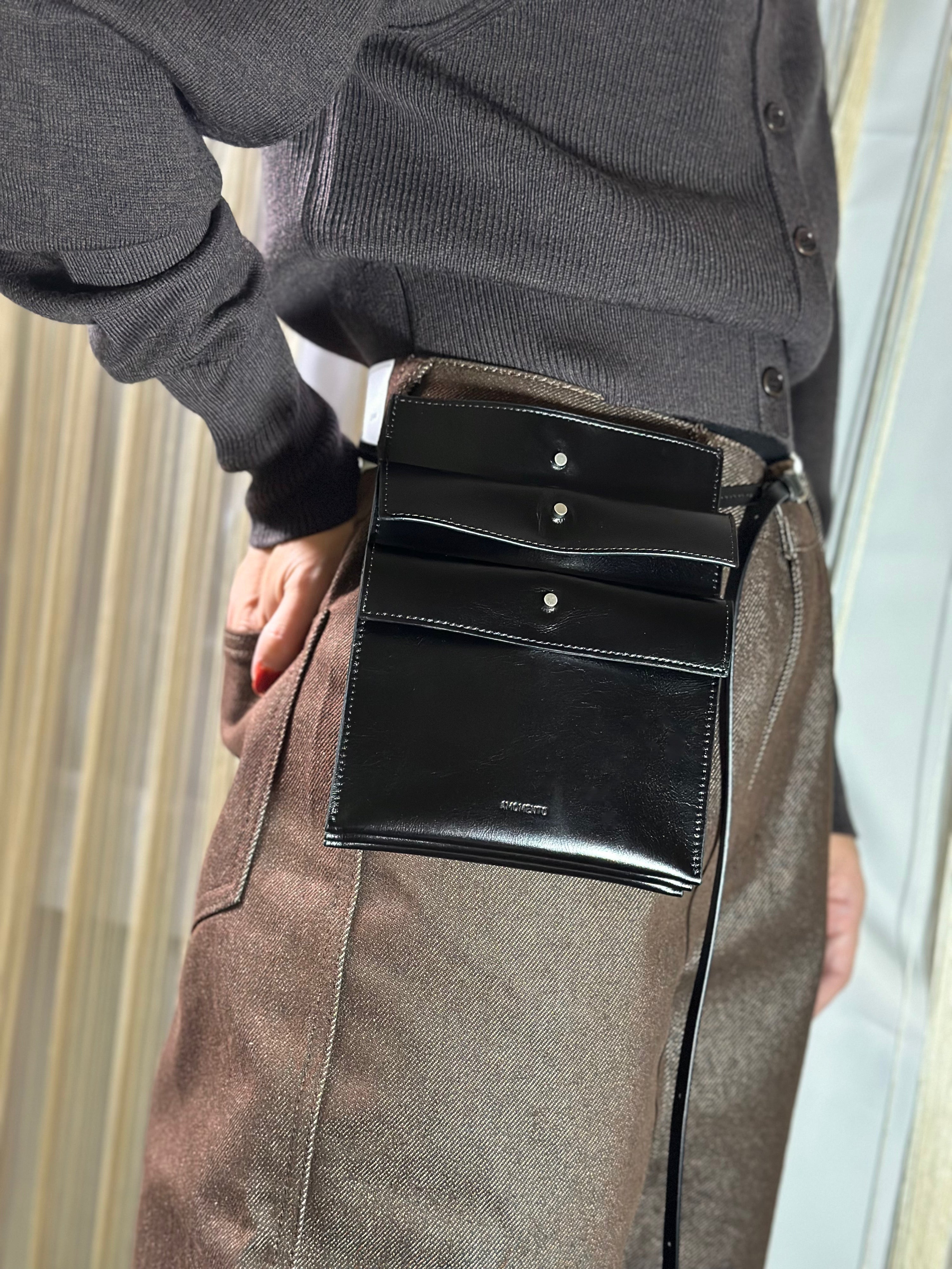 AMOMENTO TRIO POCKET BAG