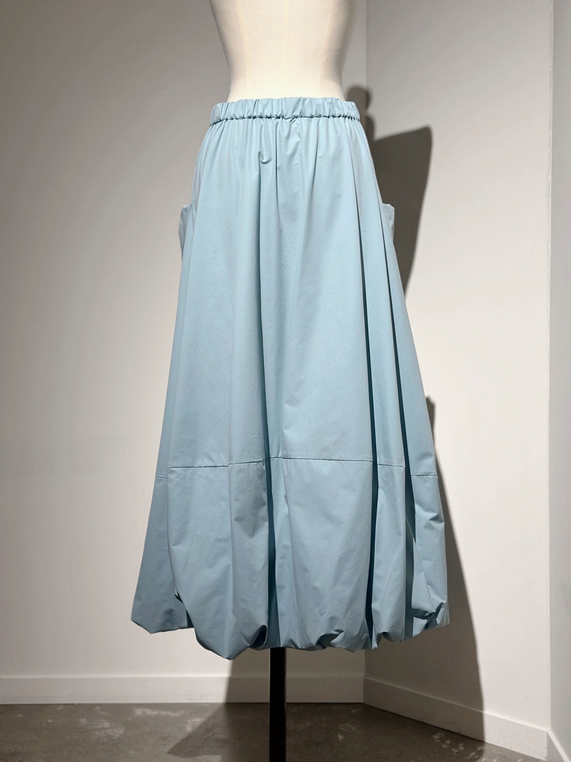 någonstans balloon skirt